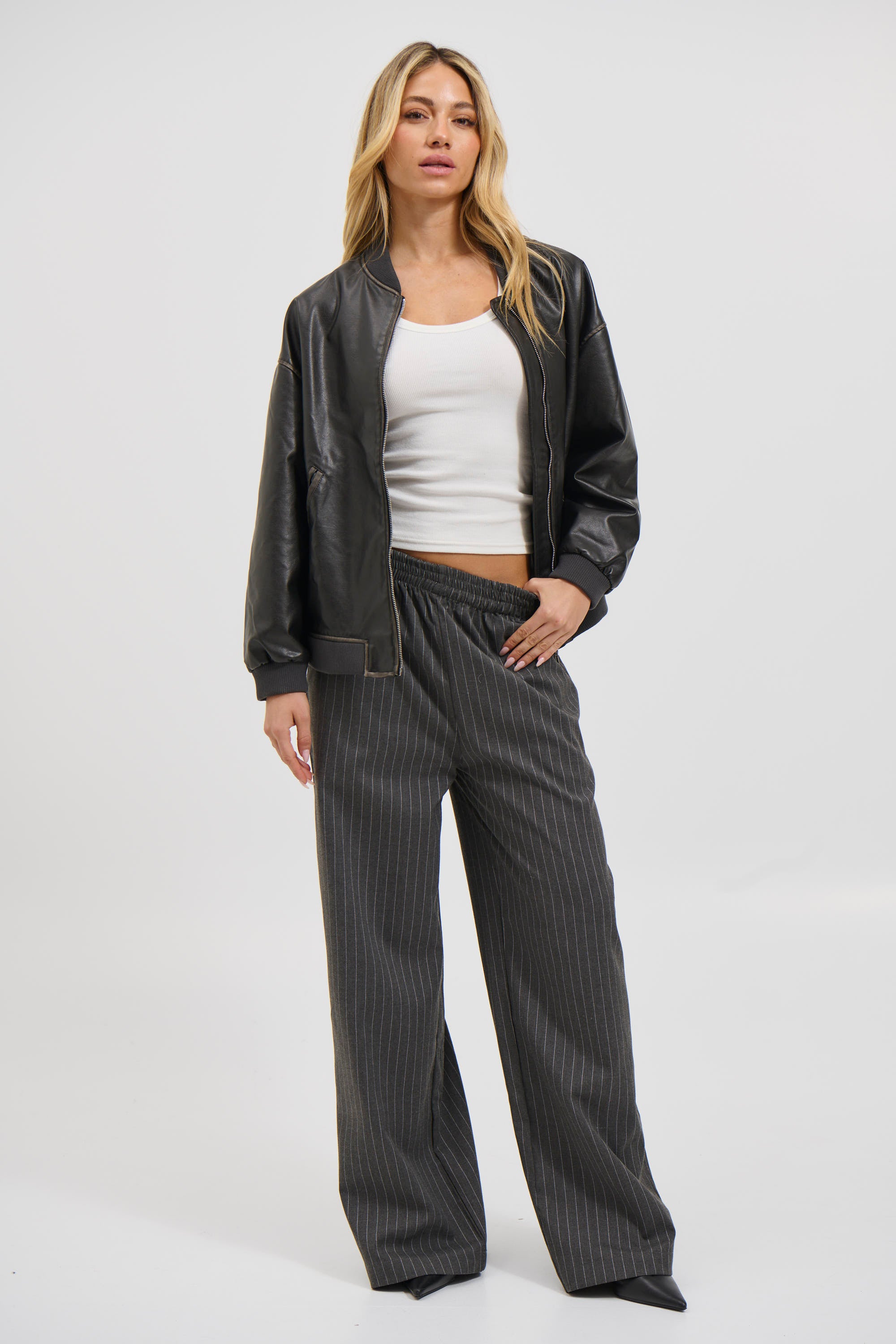 Vine Jacket Black