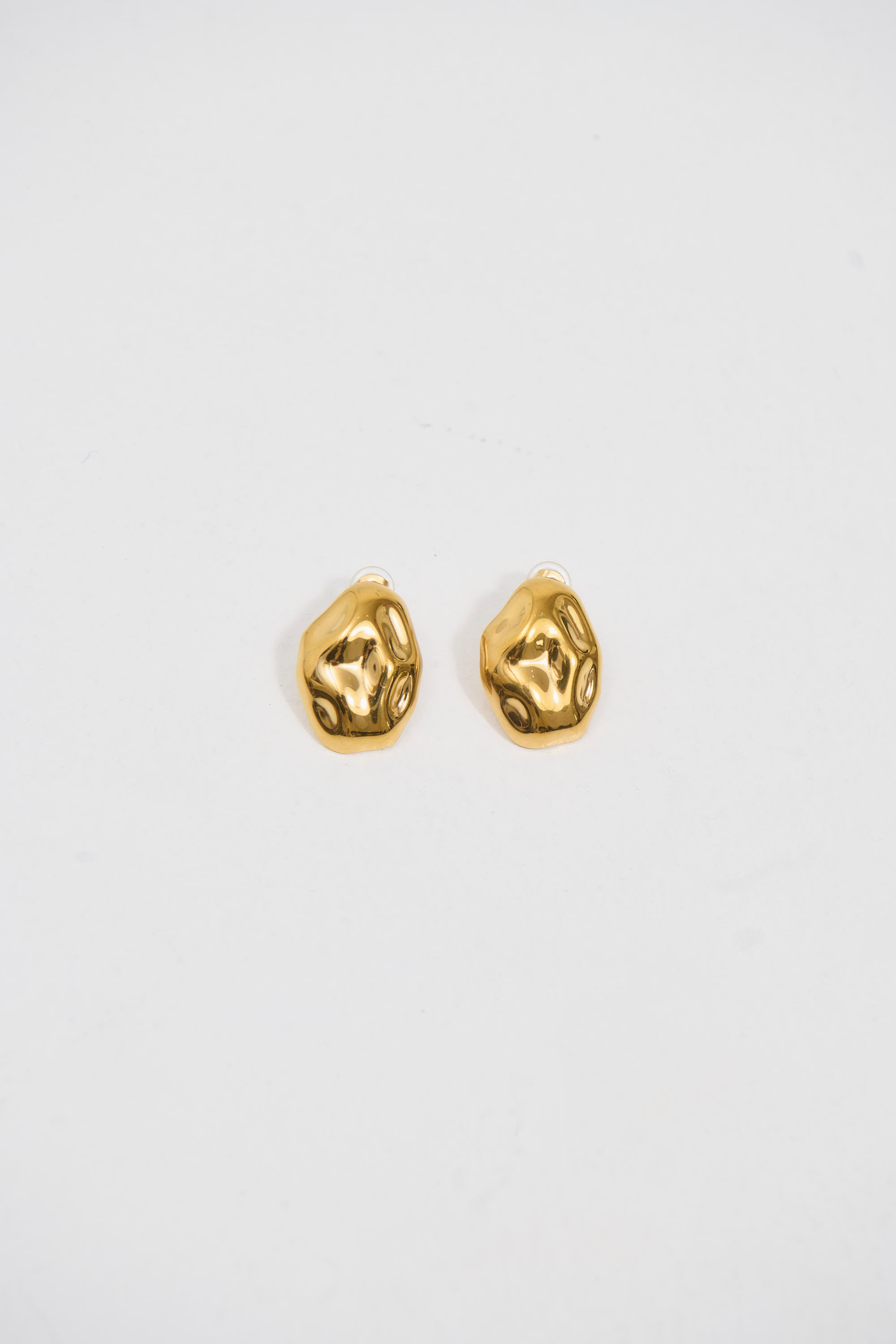 Aurelia Pebble Statement Earring Gold