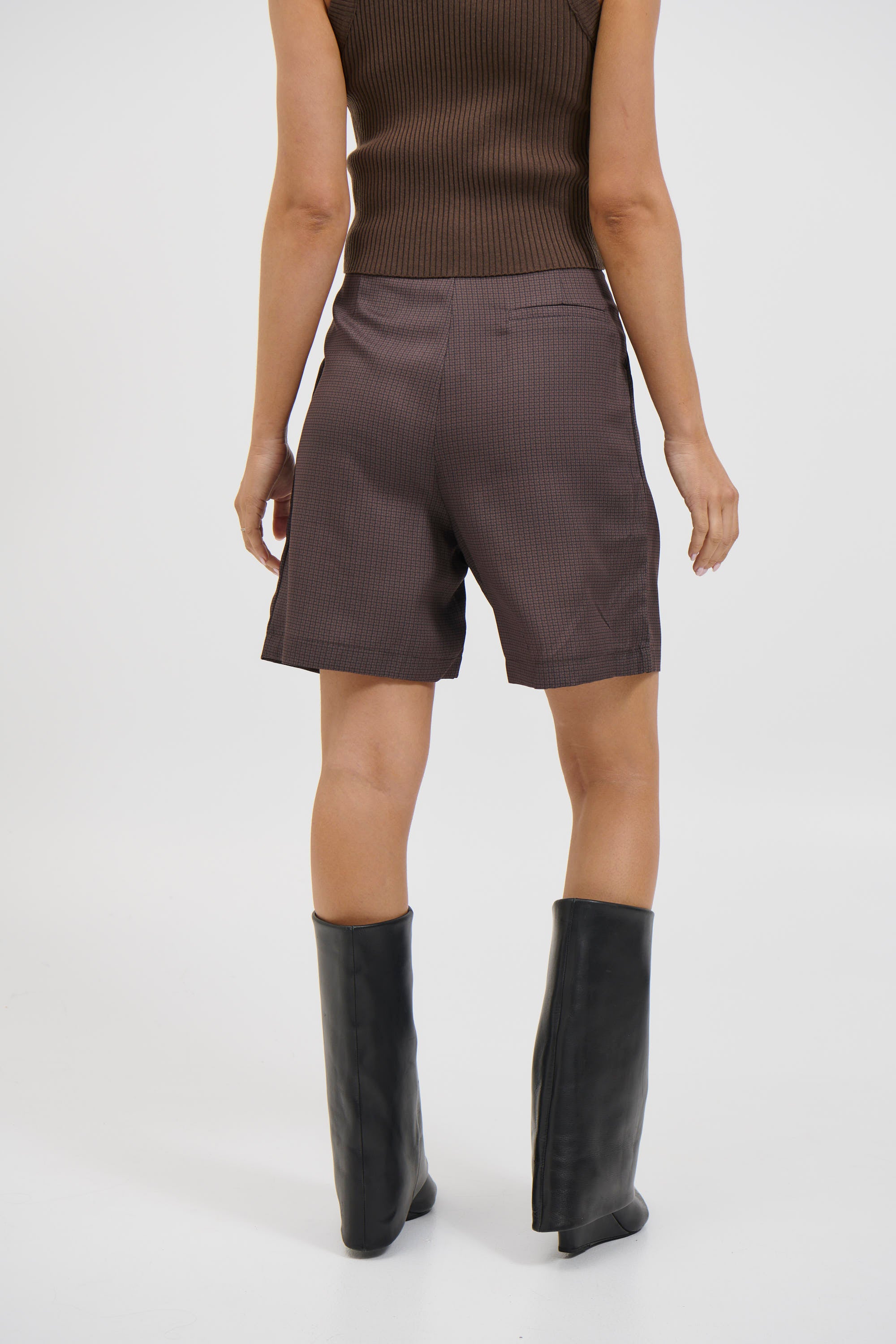 Skylar Short Chocolate - FINAL SALE