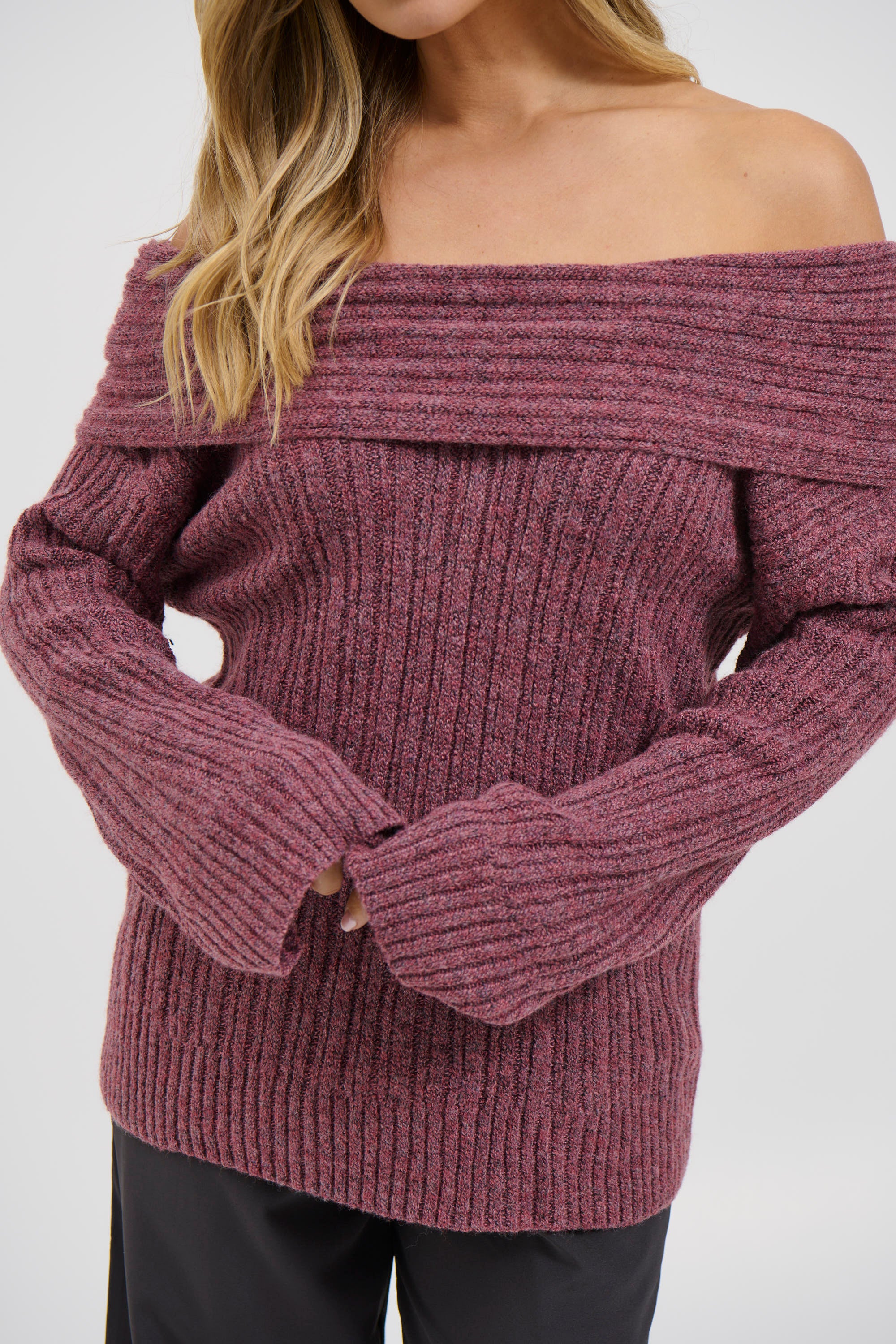Zaali Knit Wine