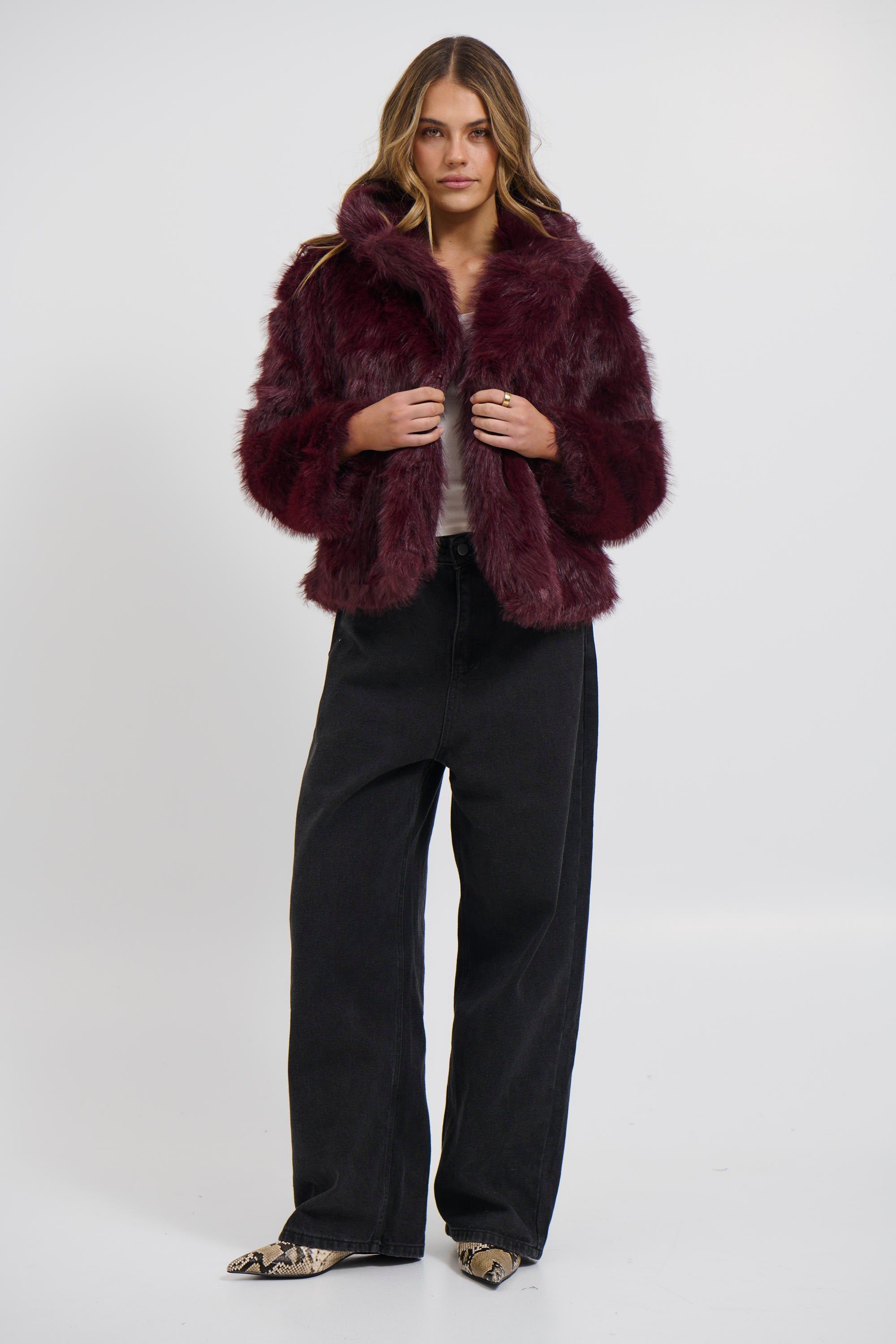 Rania Jacket Wine