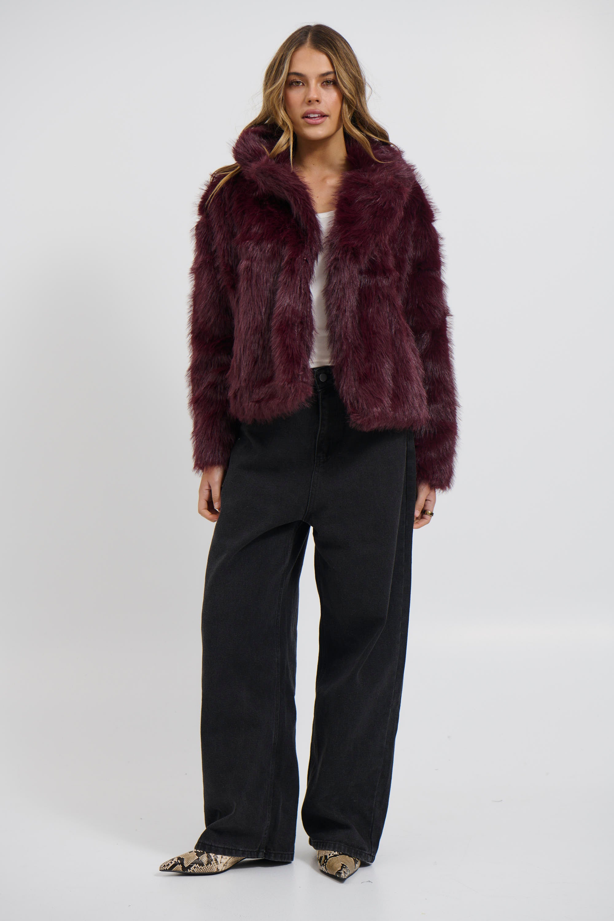 Rania Jacket Wine