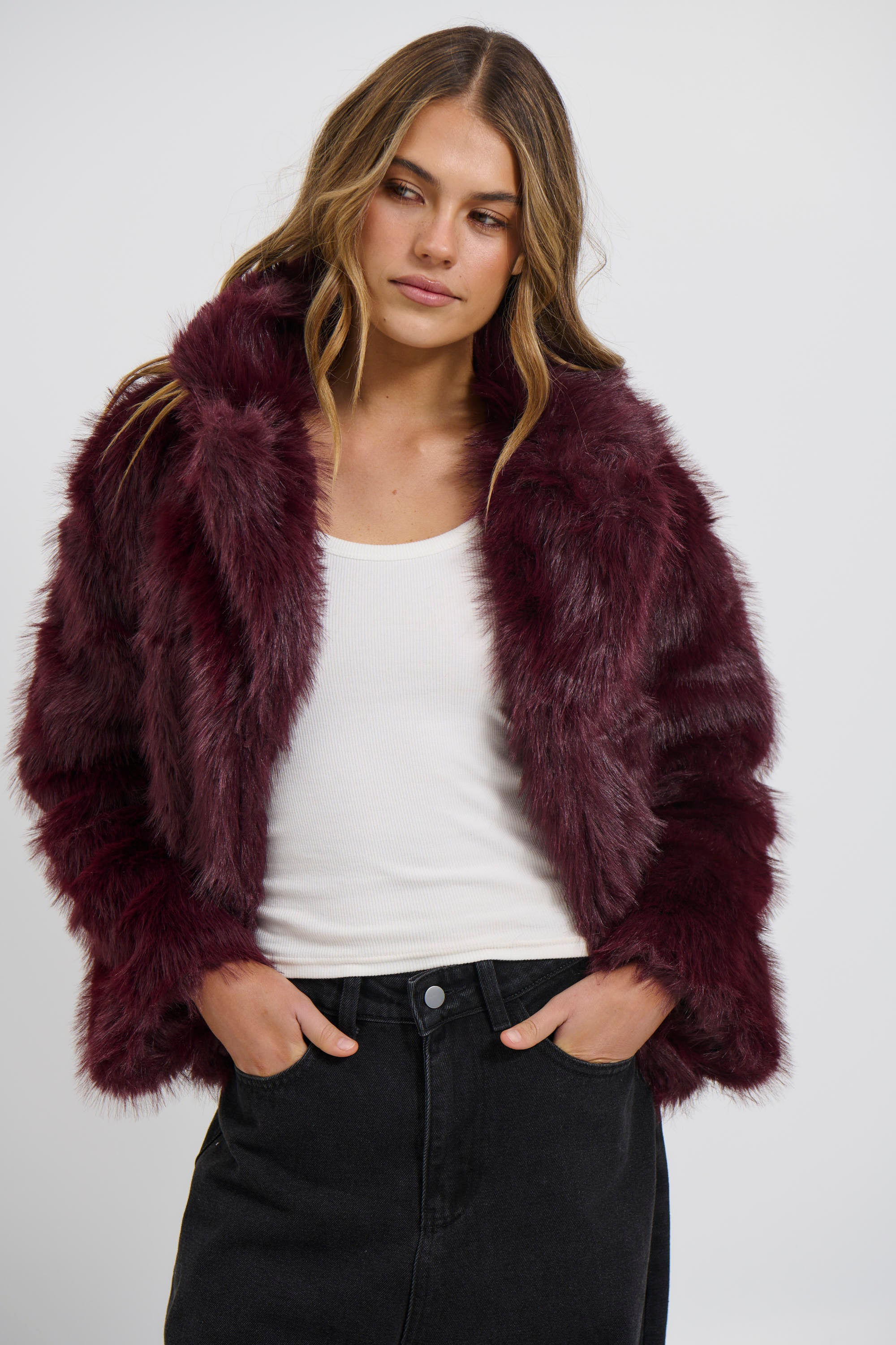 Rania Jacket Wine