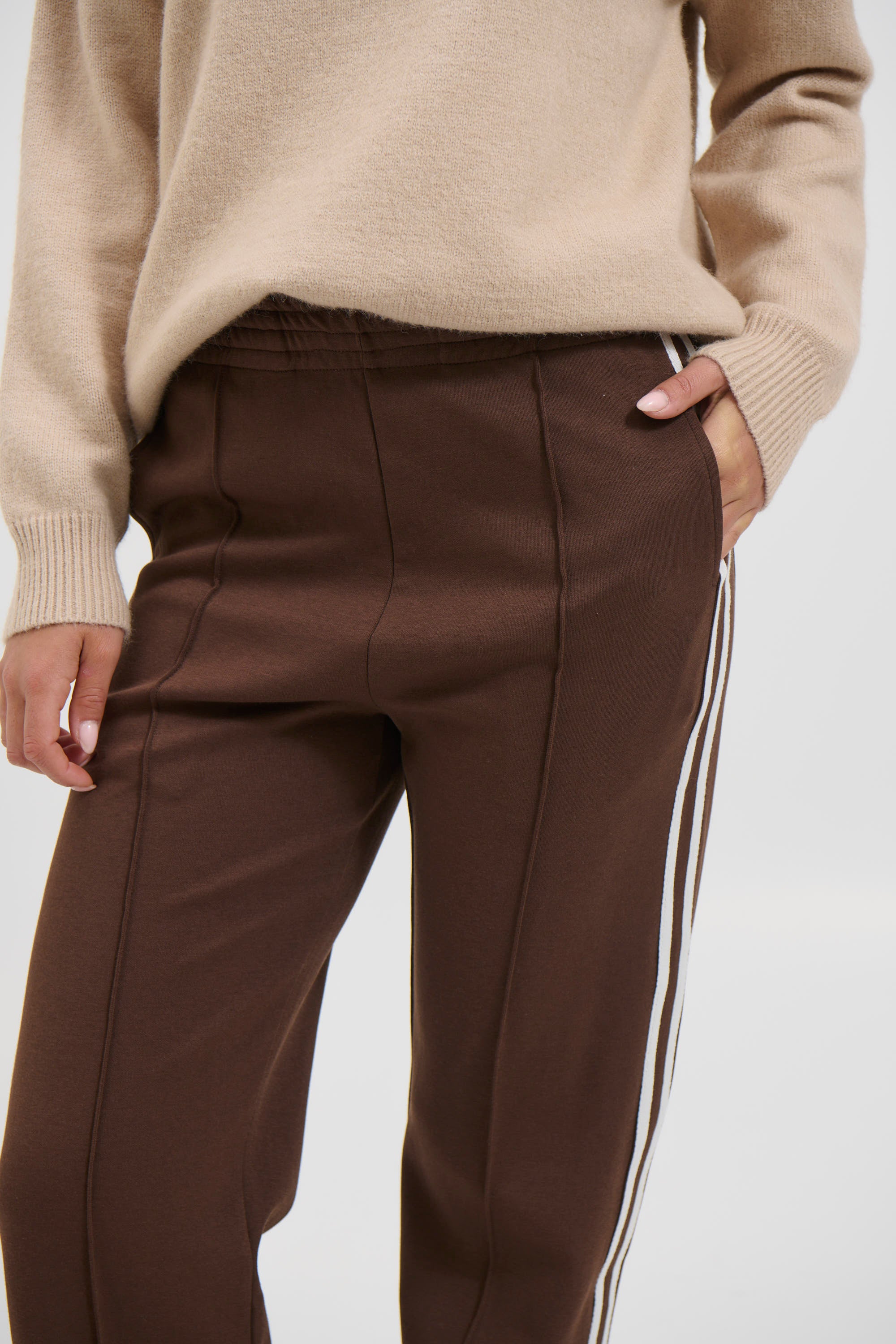 Nixie Pant Chocolate