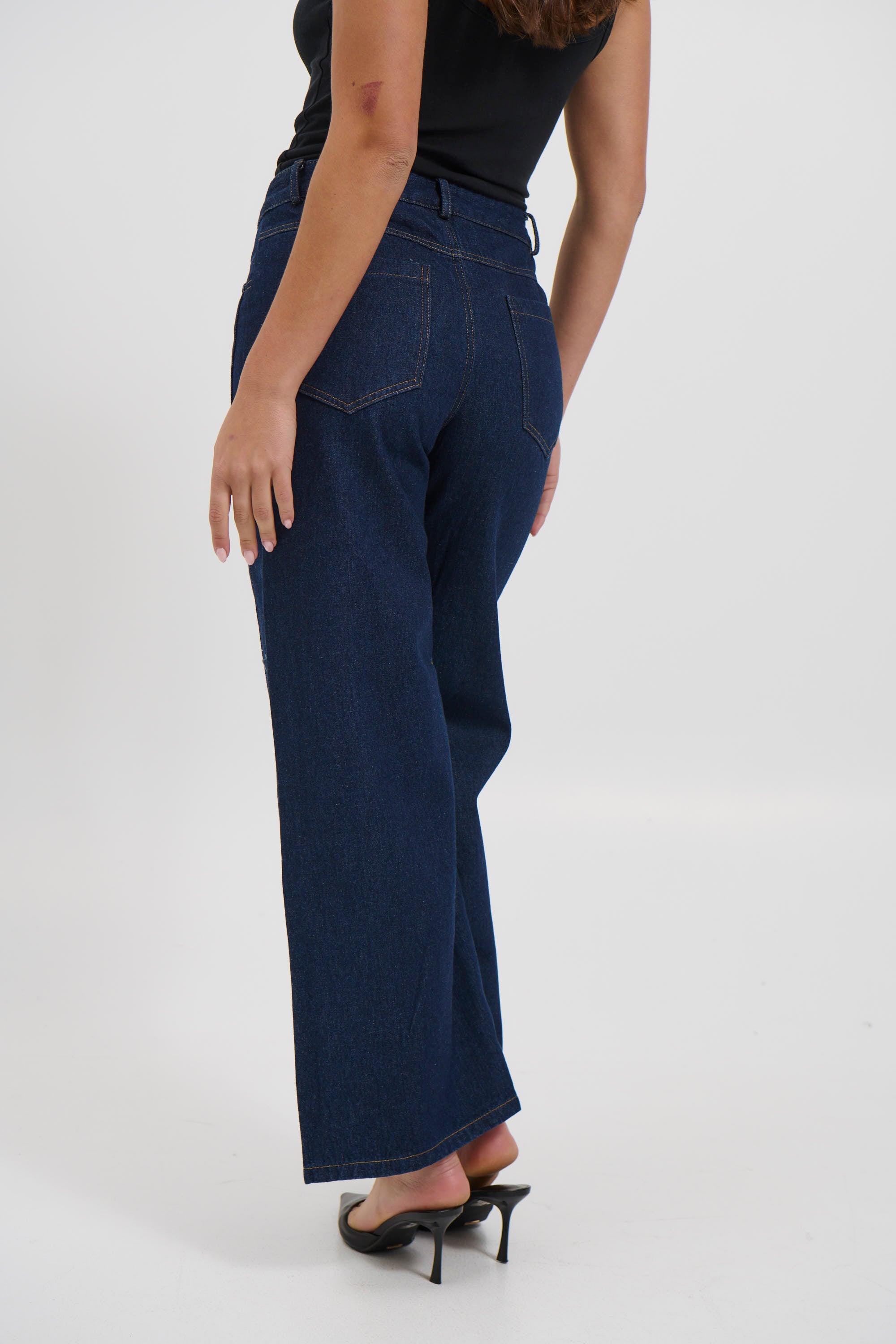 Lucinda Jean Indigo