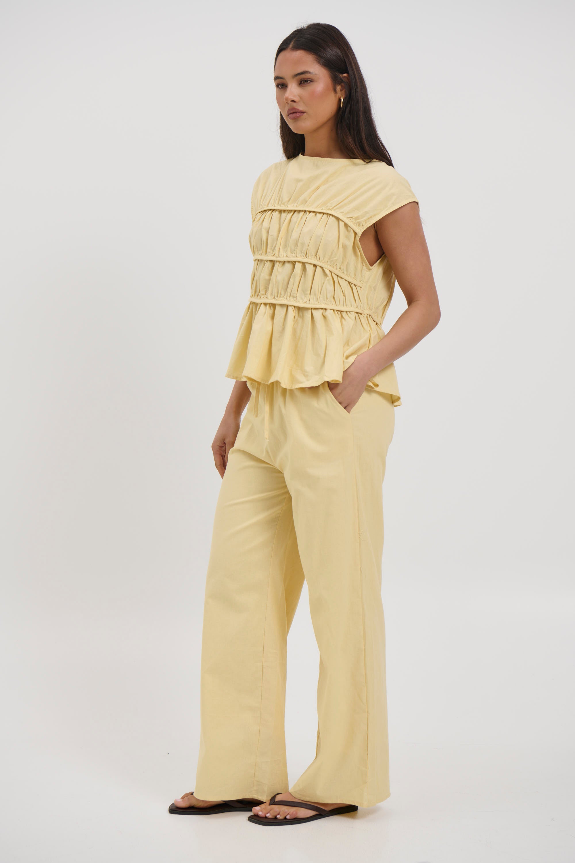 Cara Set Yellow