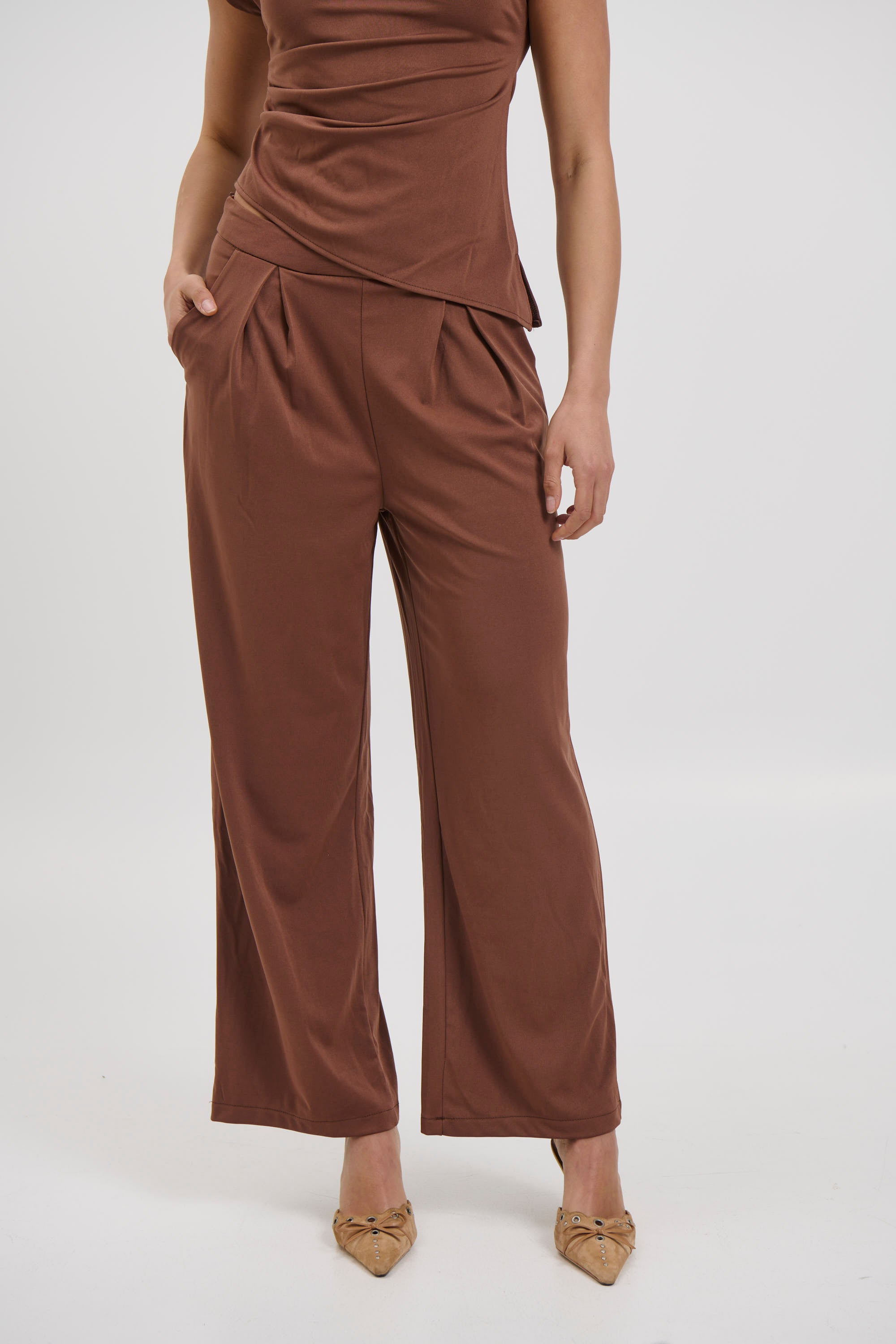 Sara Pant Chocolate