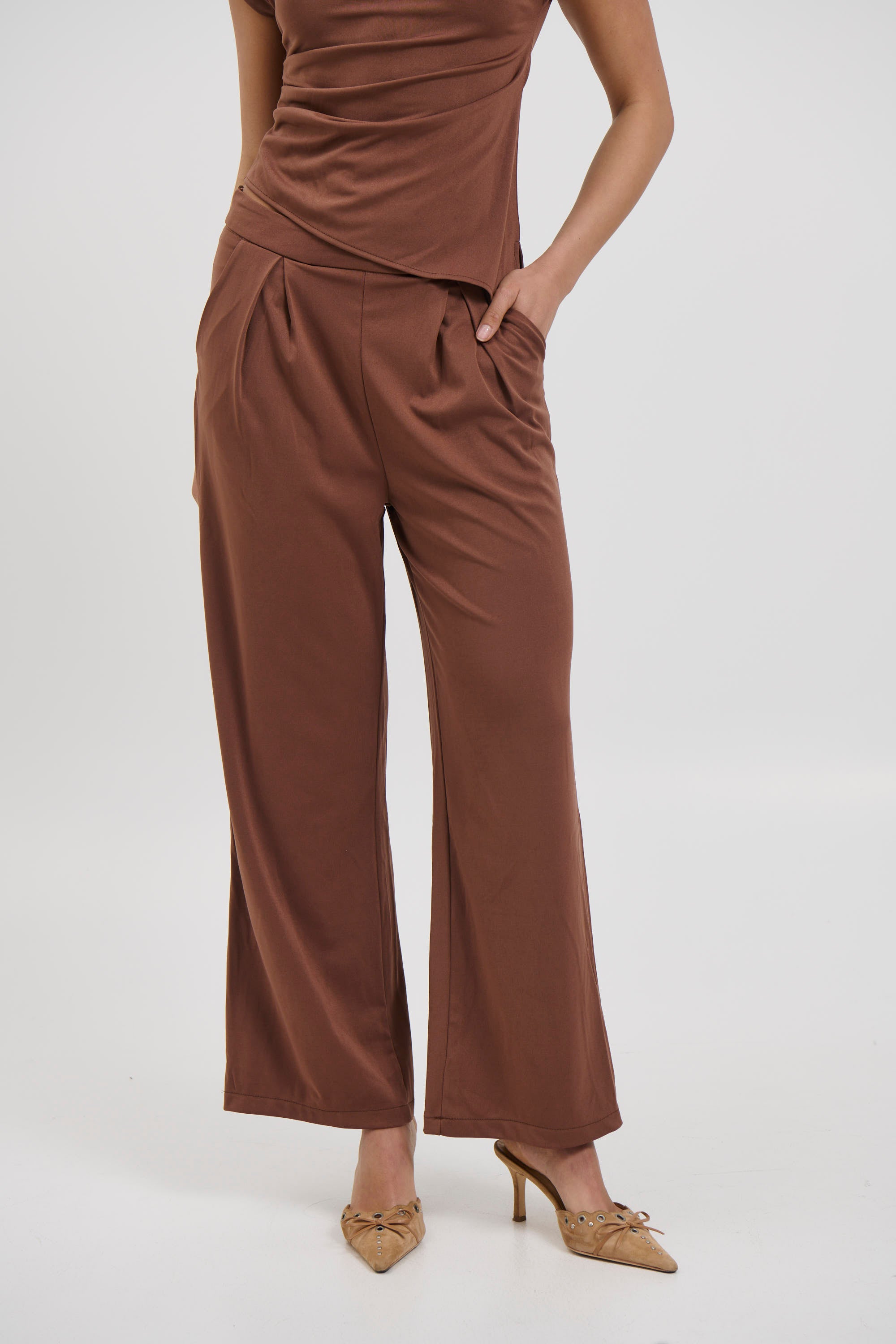 Sara Pant Chocolate