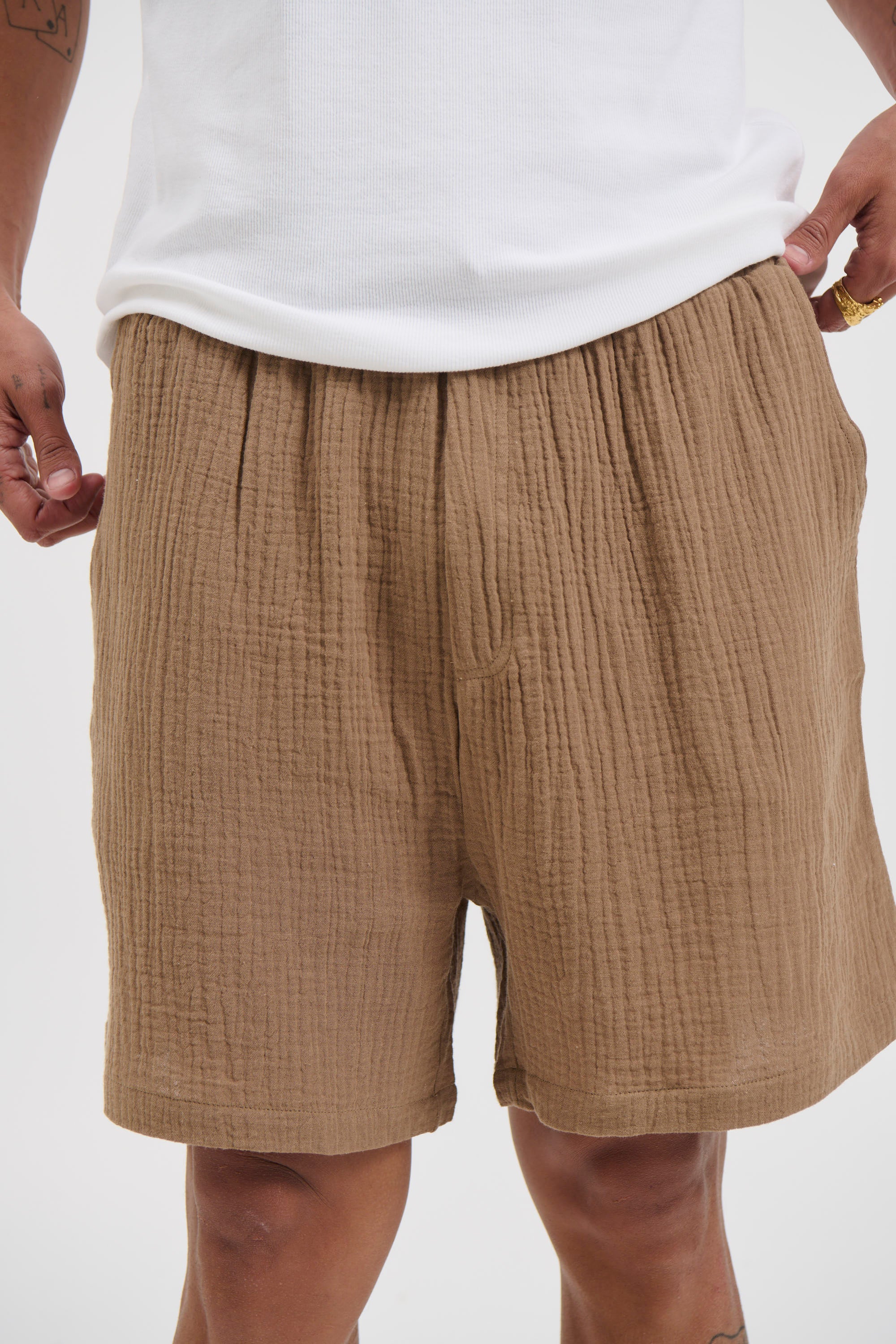 Tyler Texture Short Chocolate