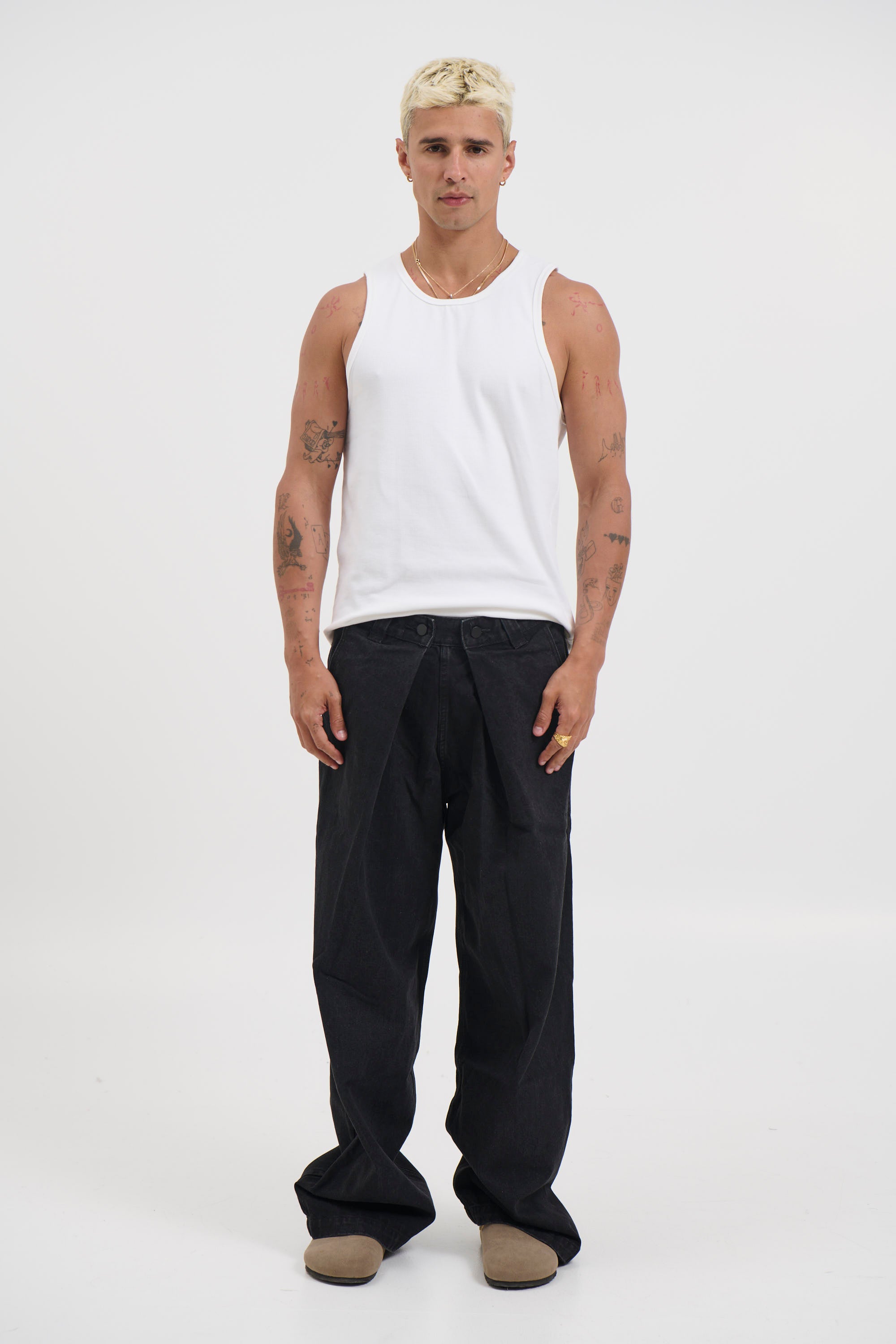 Robert Folded Jean Black