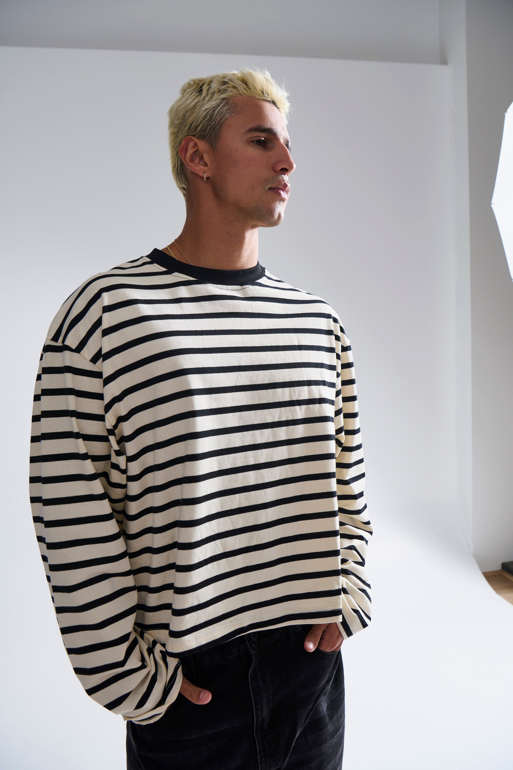 Cropped Long Sleeve Black Stripe