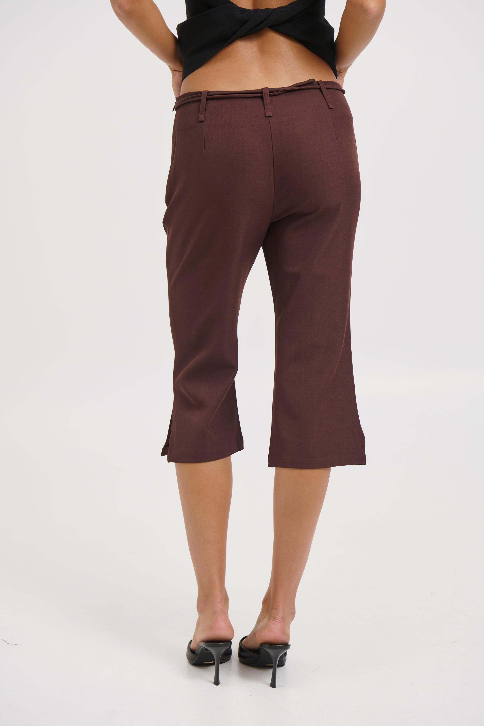 Nardia Capri Pant Chocolate