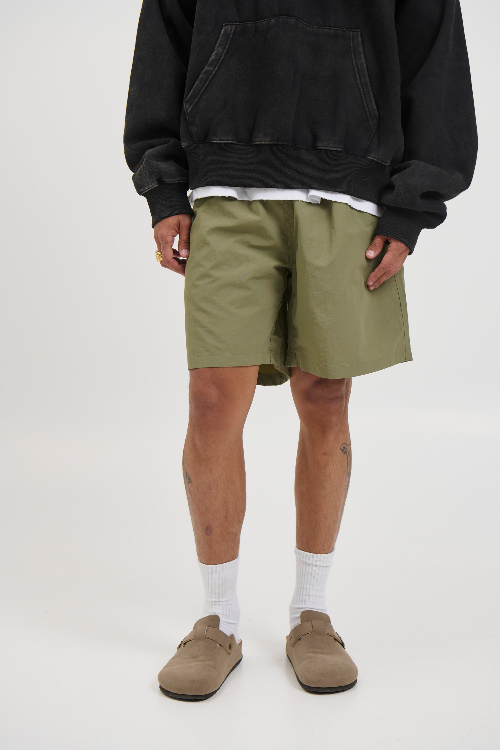 Nylon Walk Short Khaki