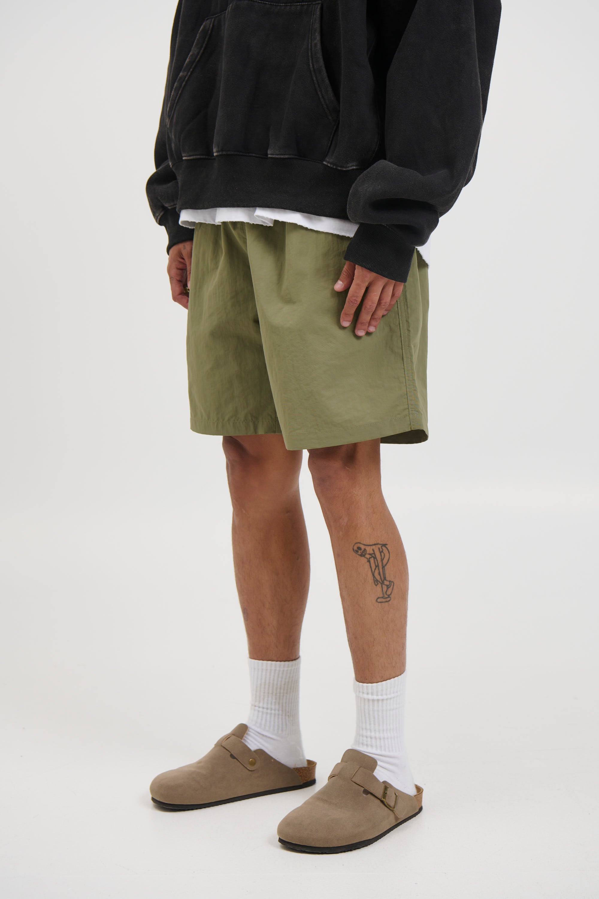 Nylon Walk Short Khaki