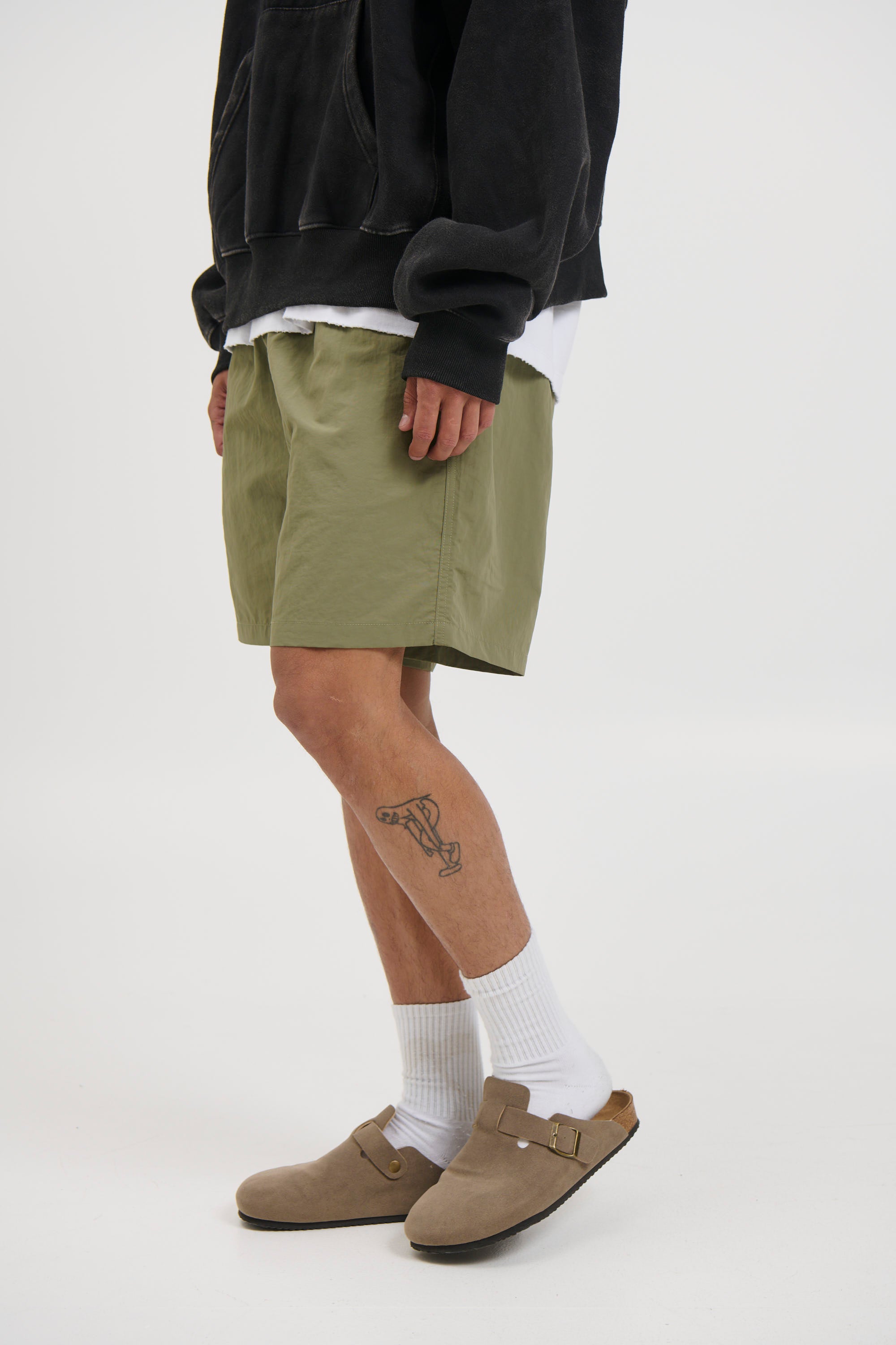 Nylon Walk Short Khaki