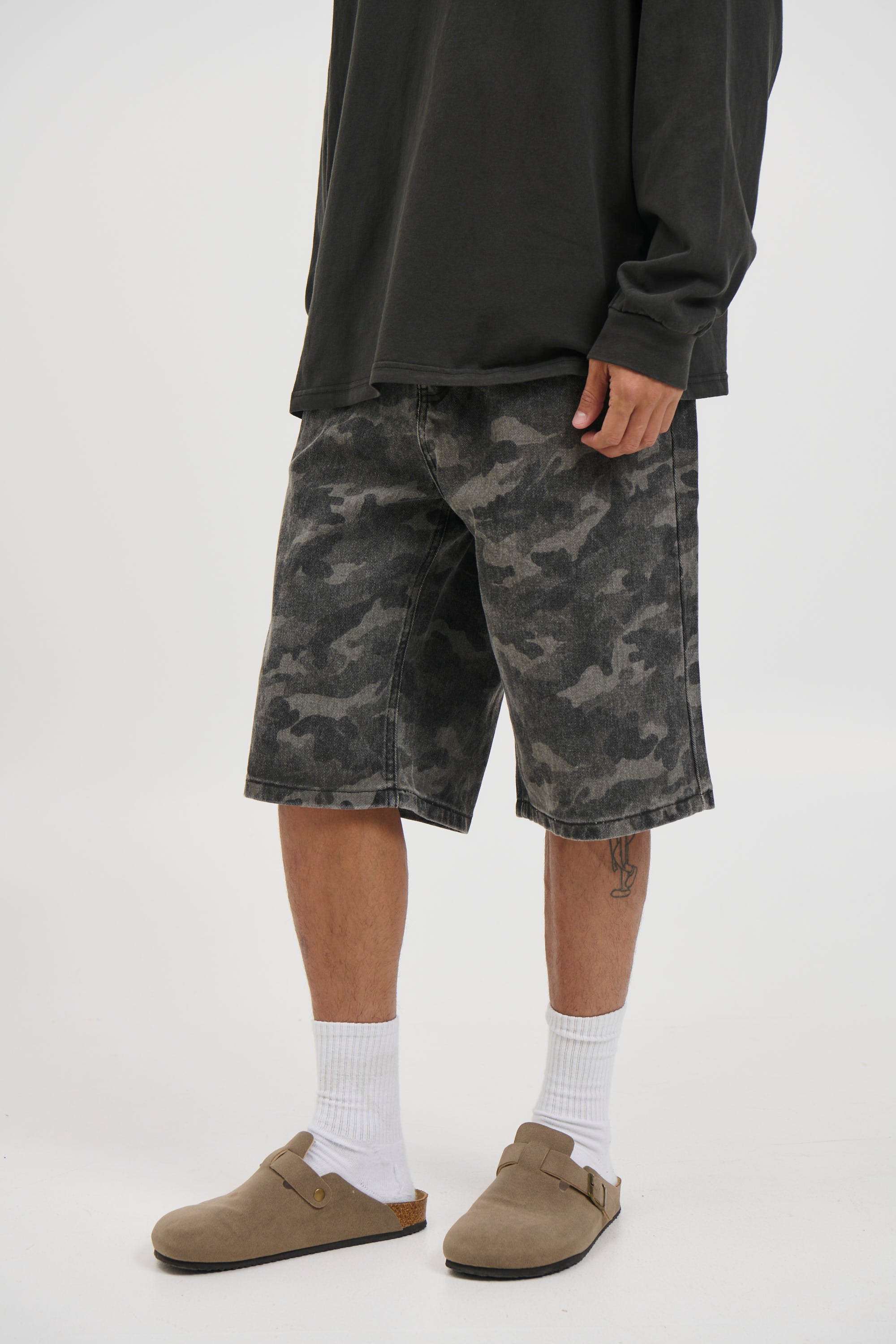 Camo Baggy Short Khaki