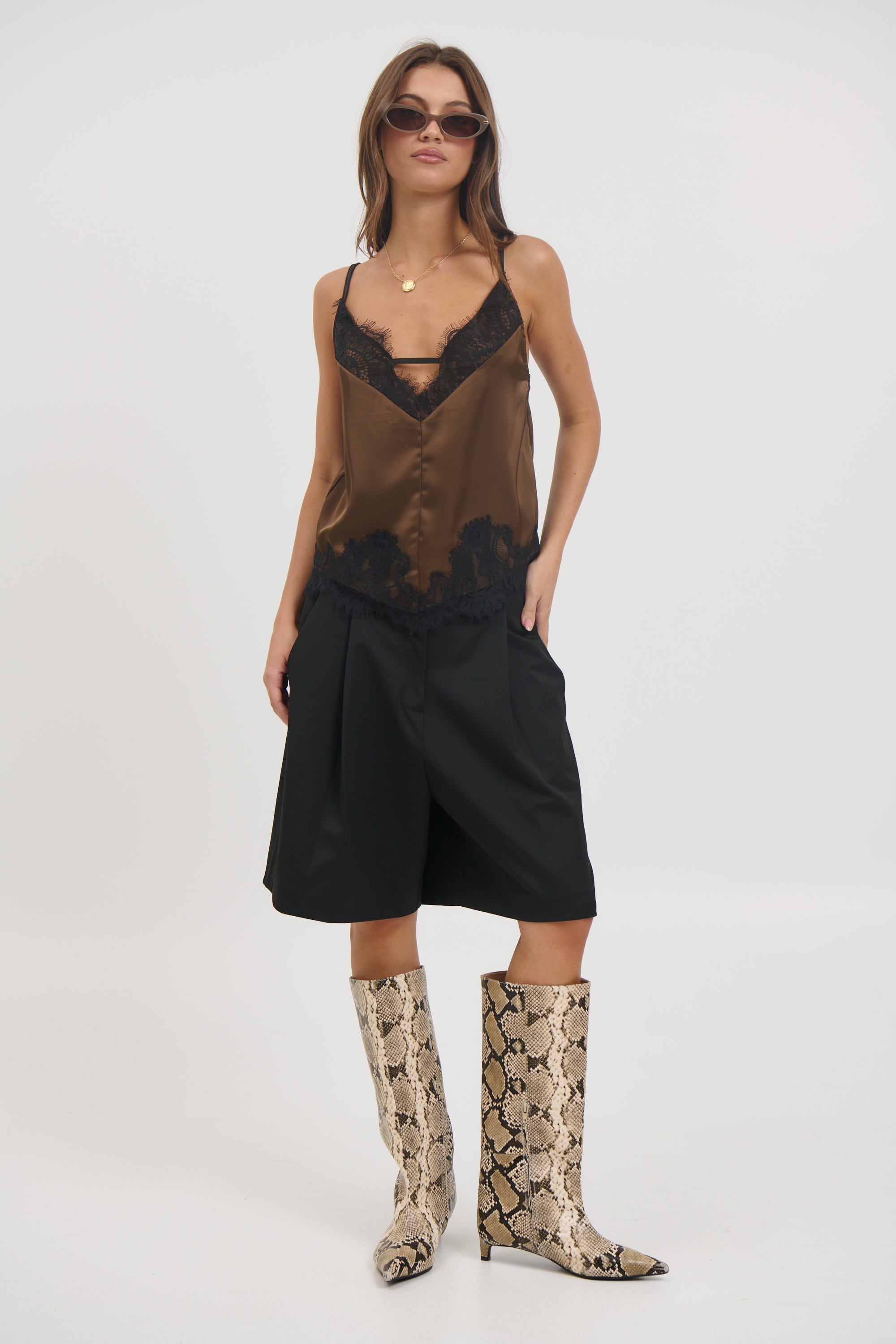 Rylee Lace Cami Chocolate