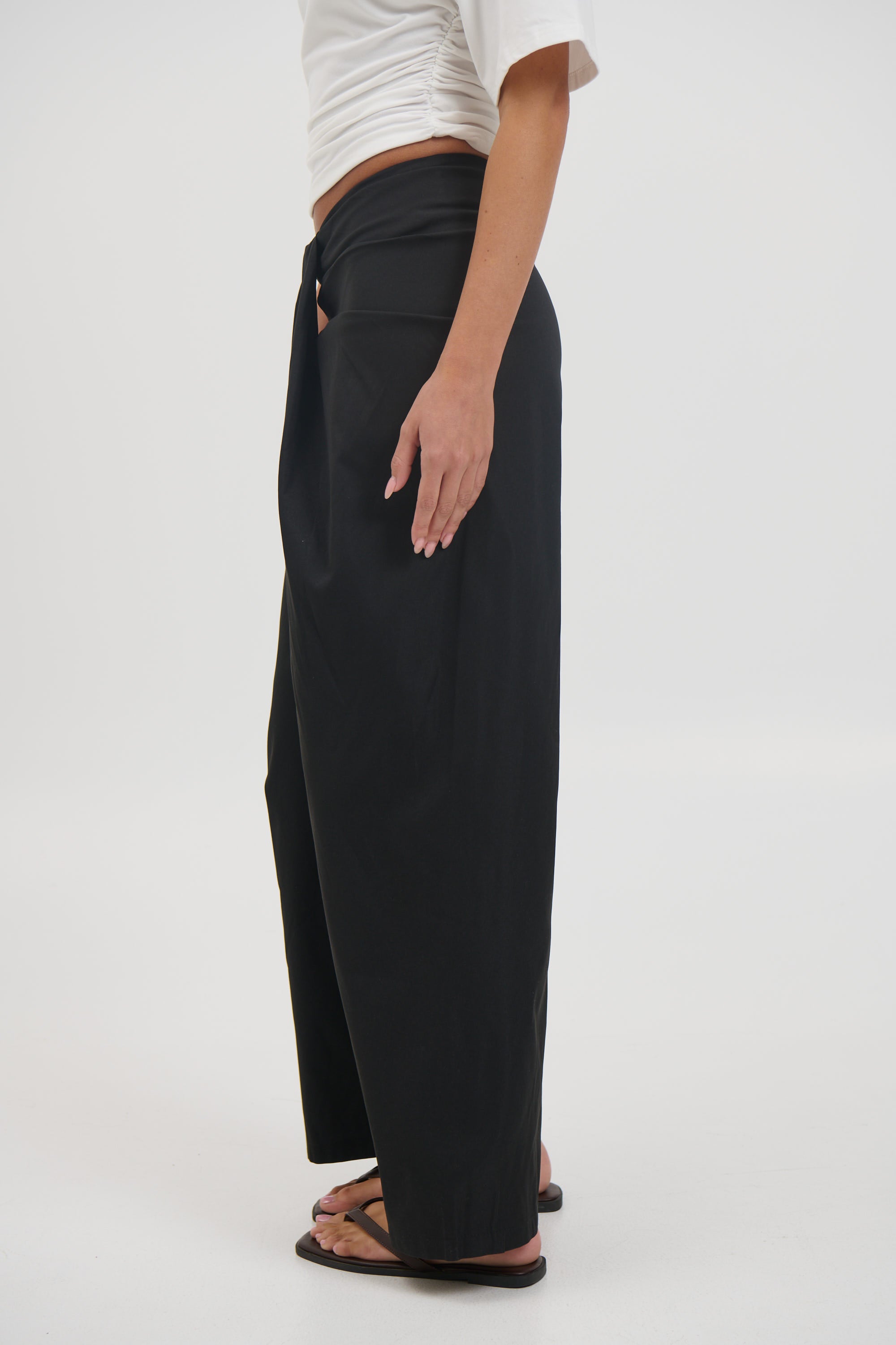 Zaya Pant Black