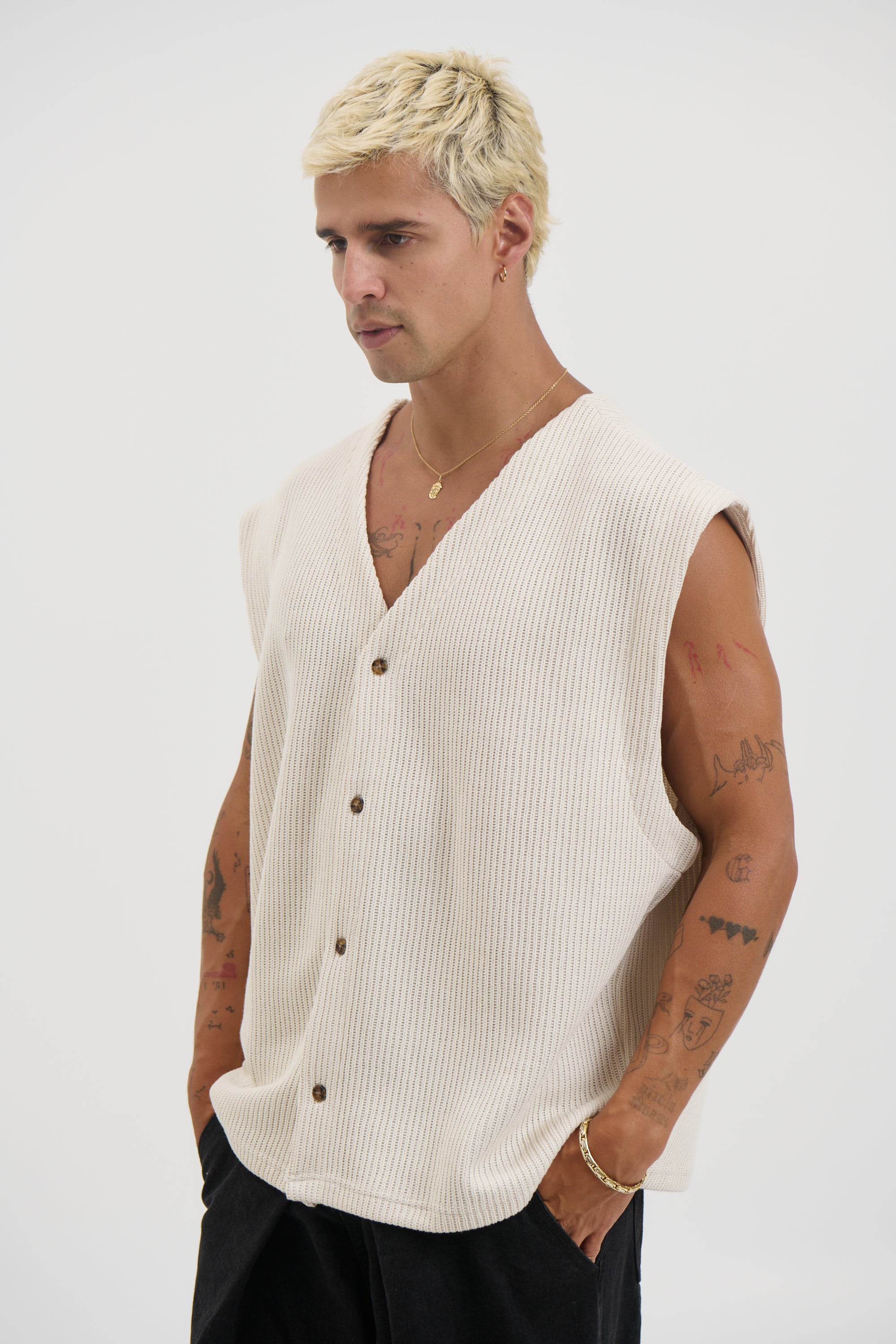 Cassius Knitted Vest Sand