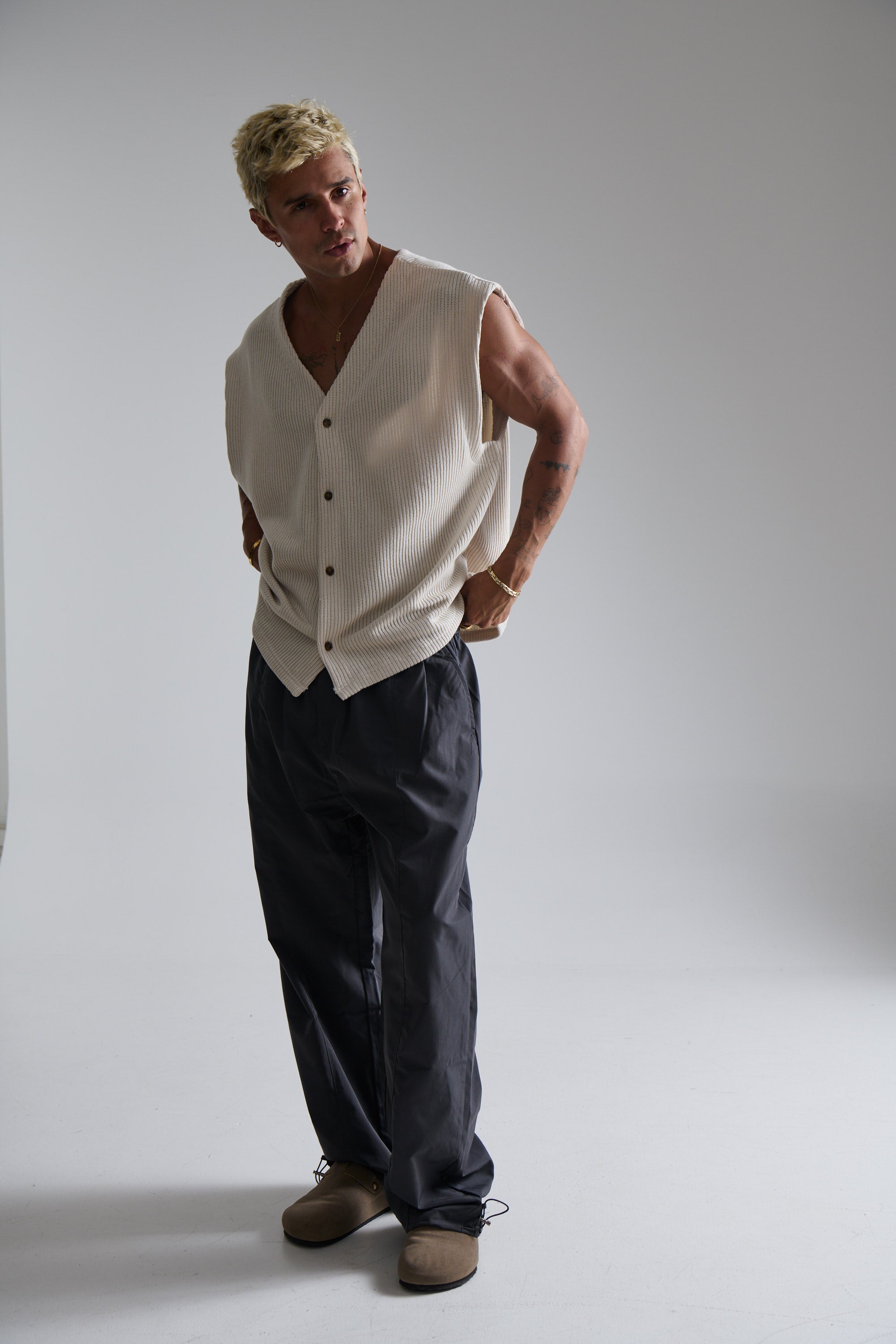 Cassius Knitted Vest Sand