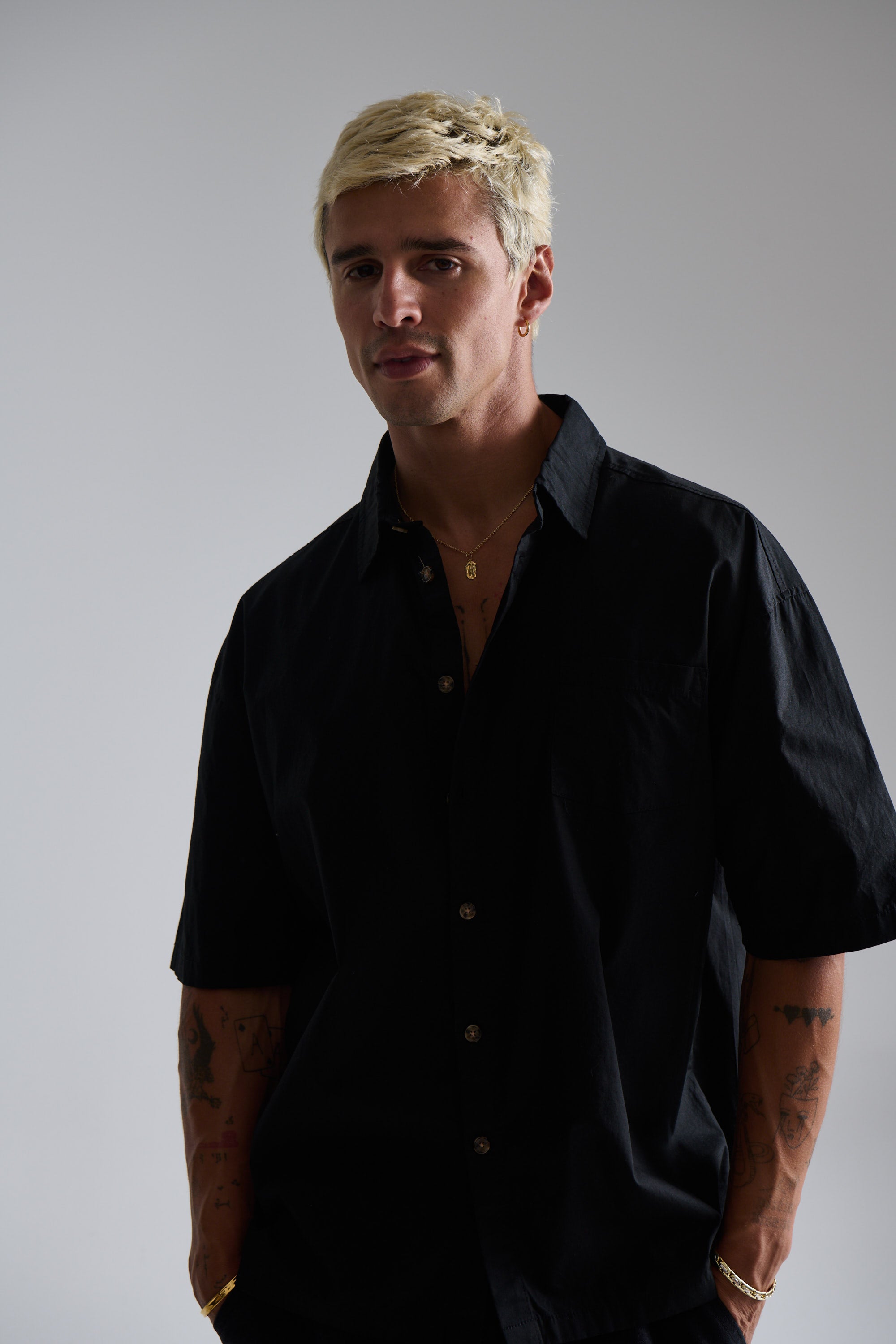 Nathaniel Drop Shirt Solid Black