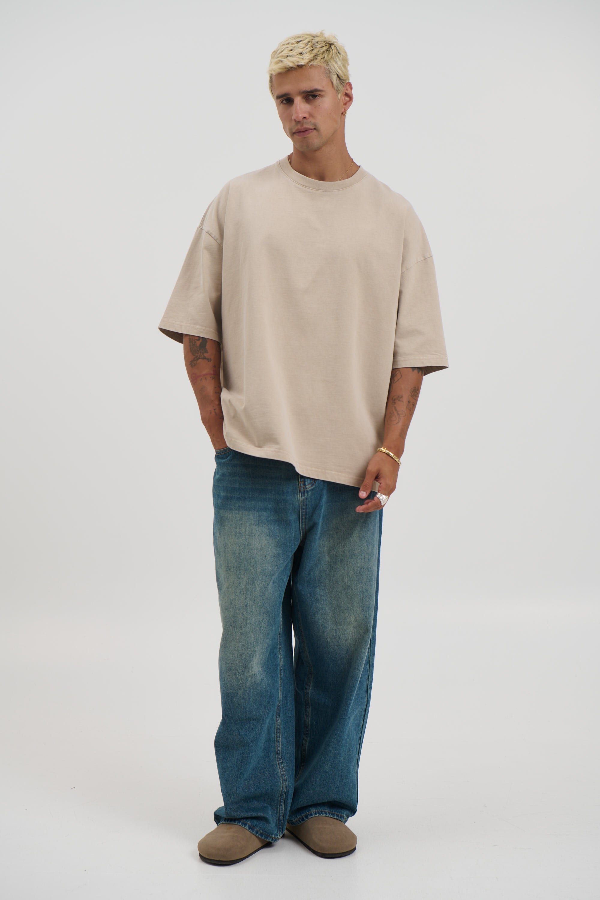 Relaxed Crew Tee Sand