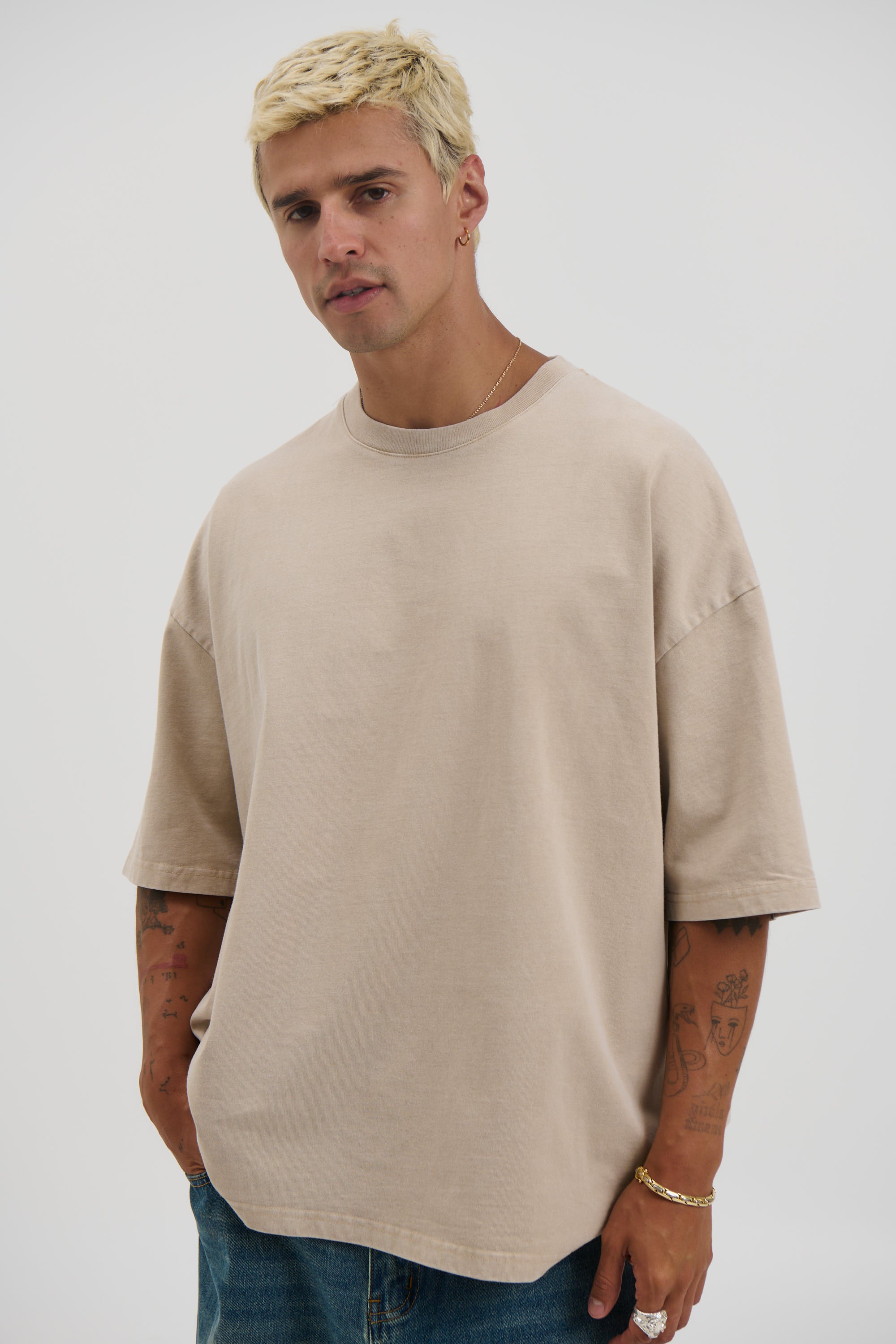 Relaxed Crew Tee Sand