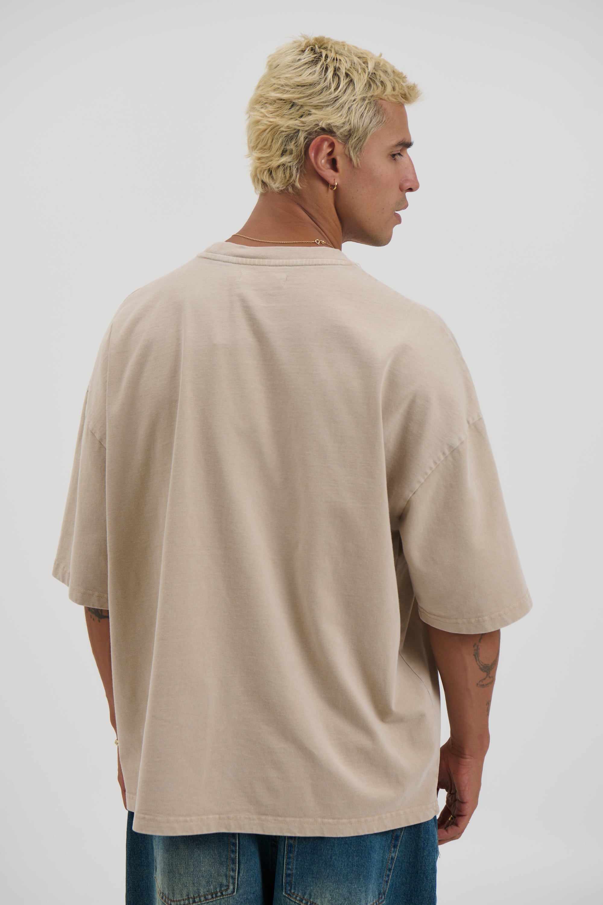 Relaxed Crew Tee Sand