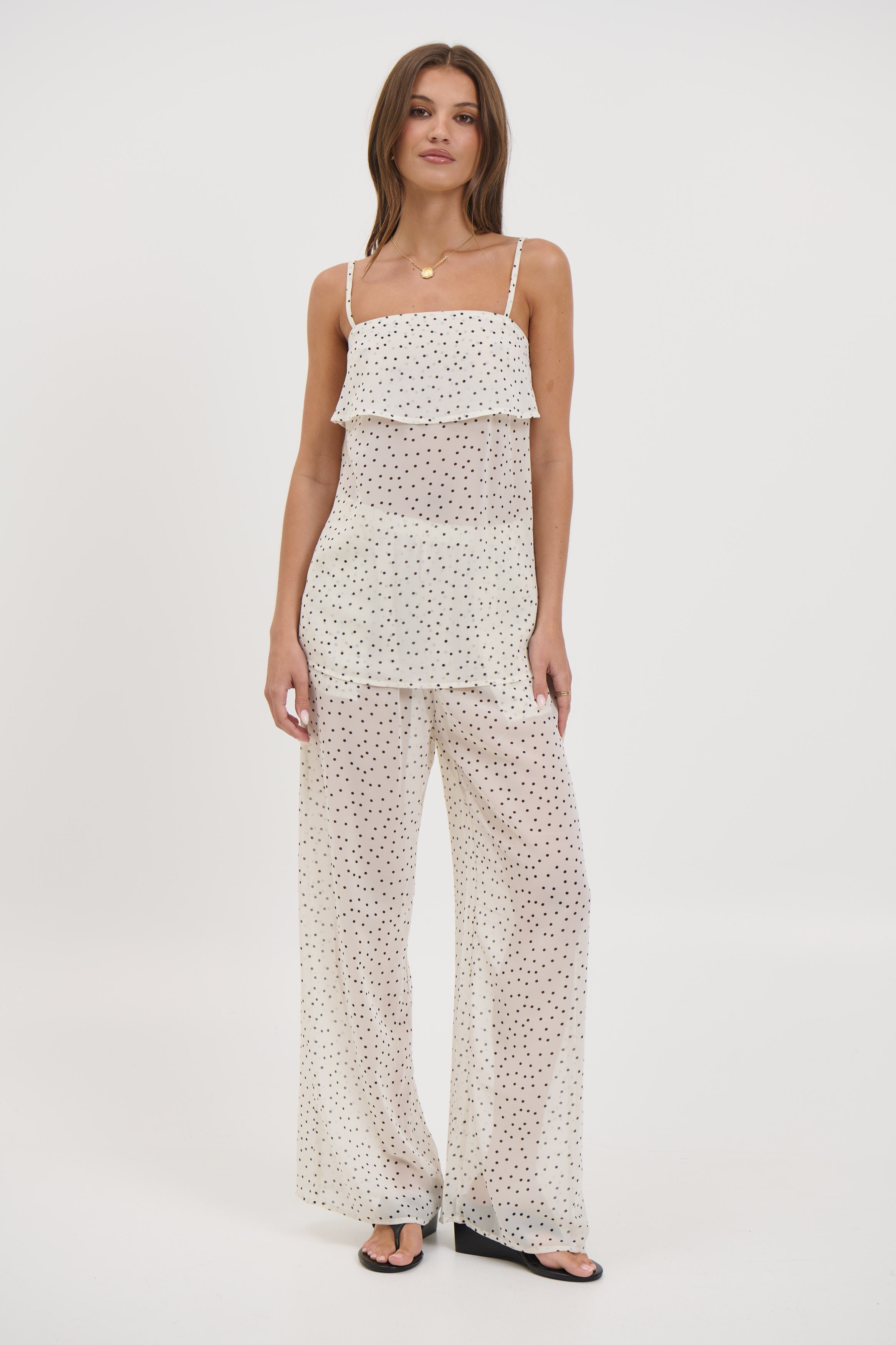 Oaklynn Sheer Set Cream