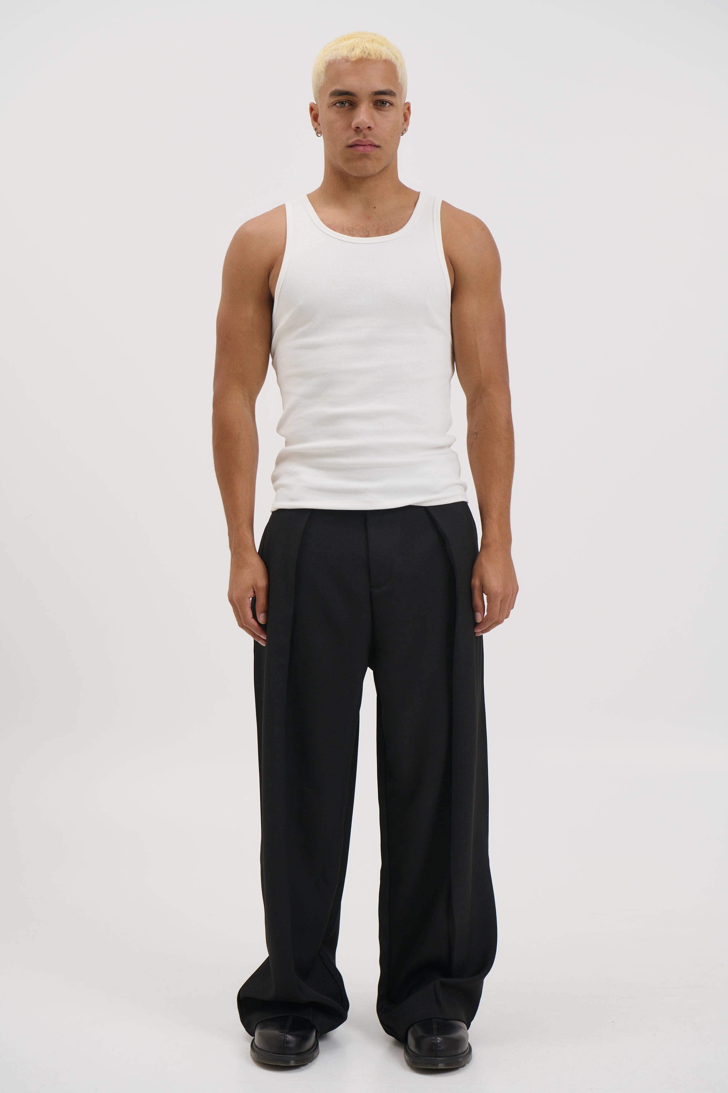 Josh Baggy Pant Black