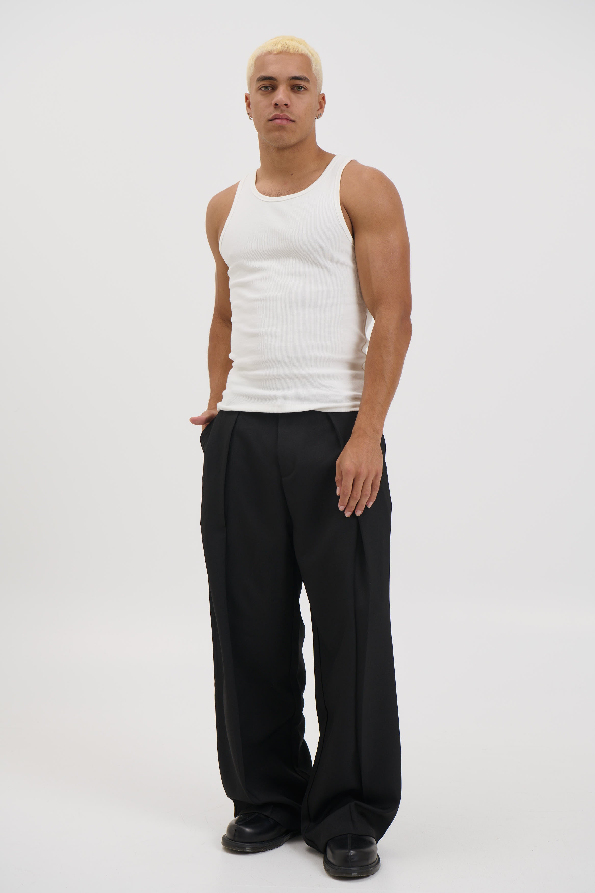 Josh Baggy Pant Black