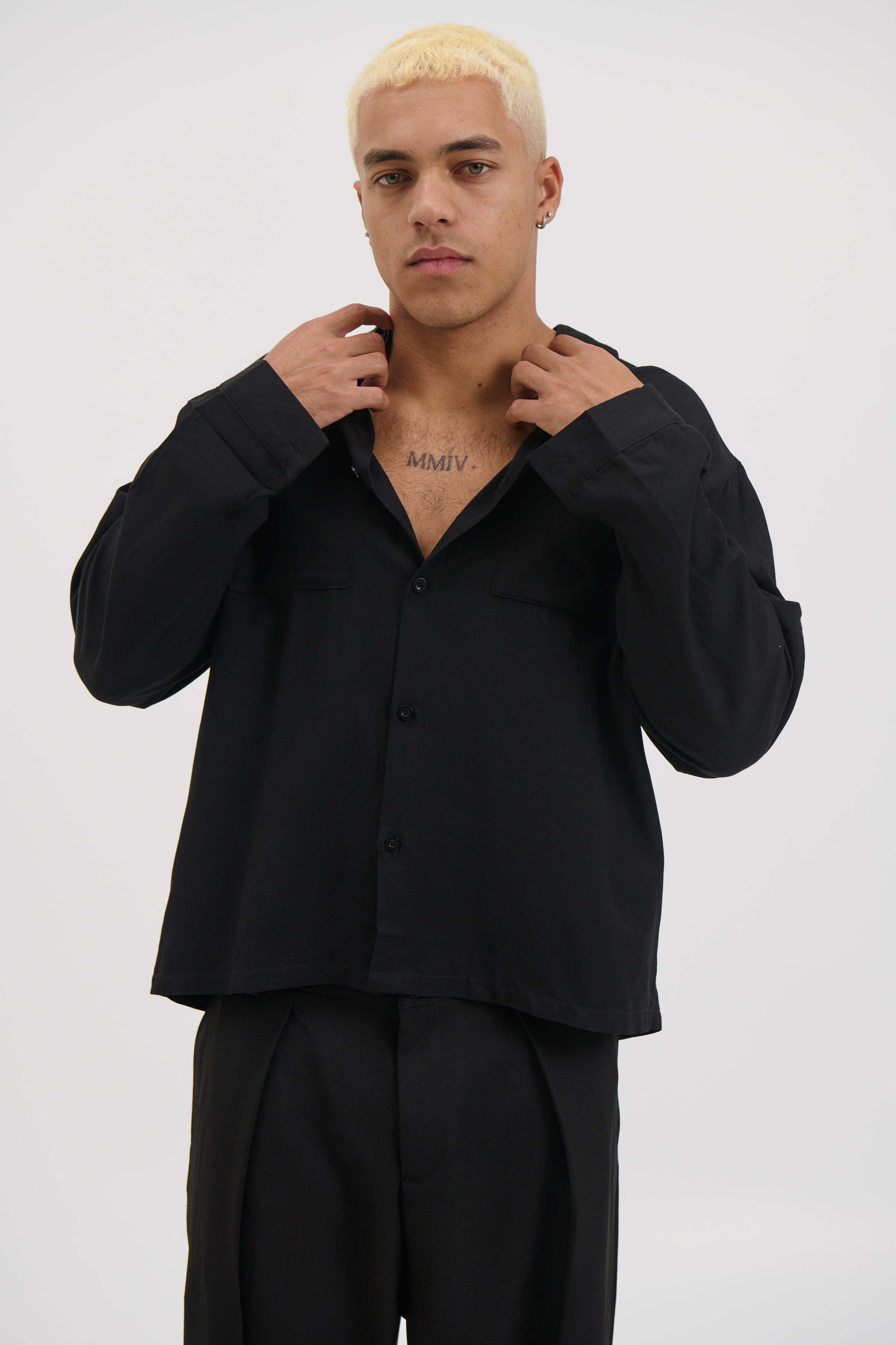 Miles Shirt Solid Black