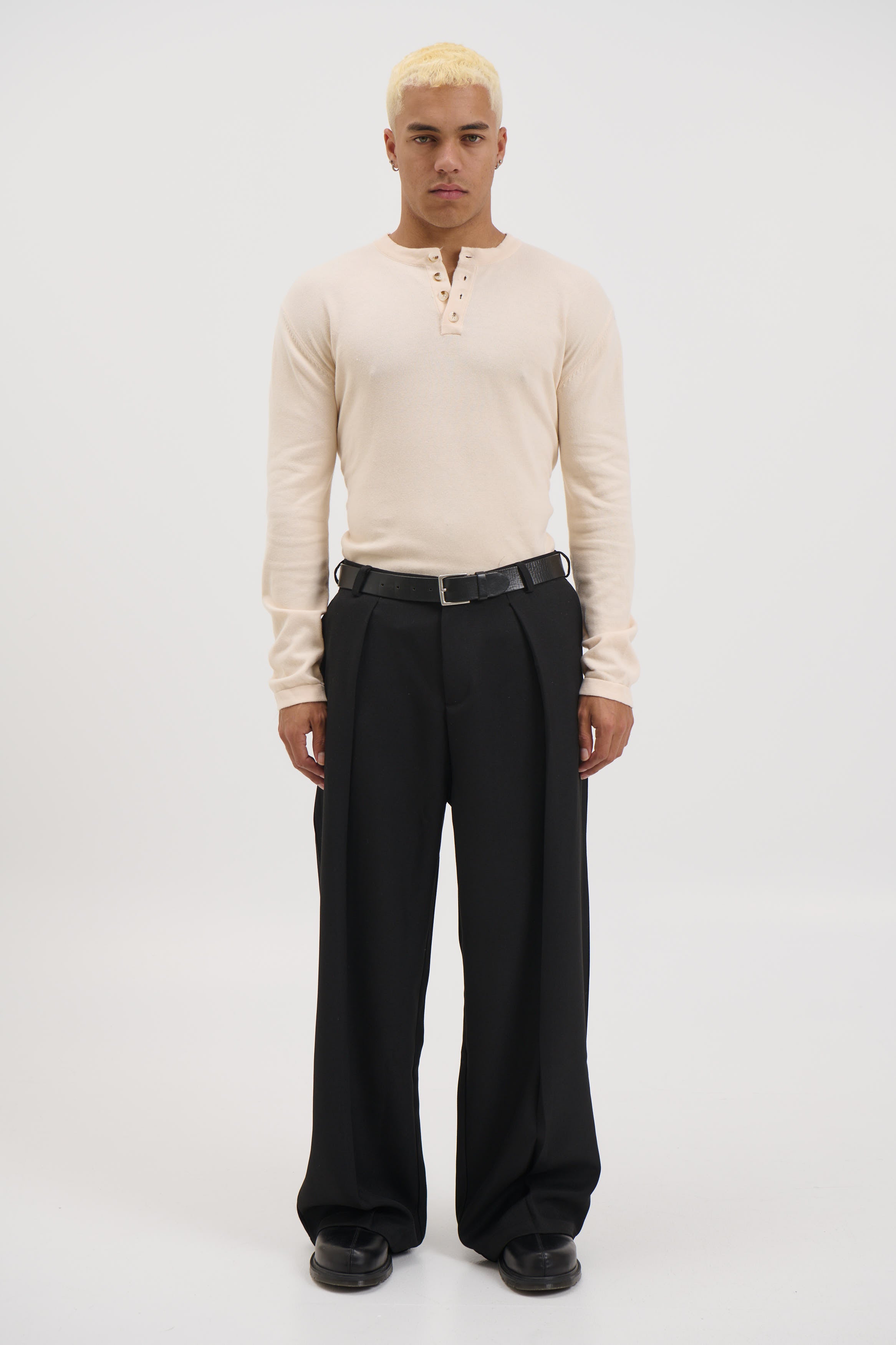 Jackson Fitted Henley Ivory