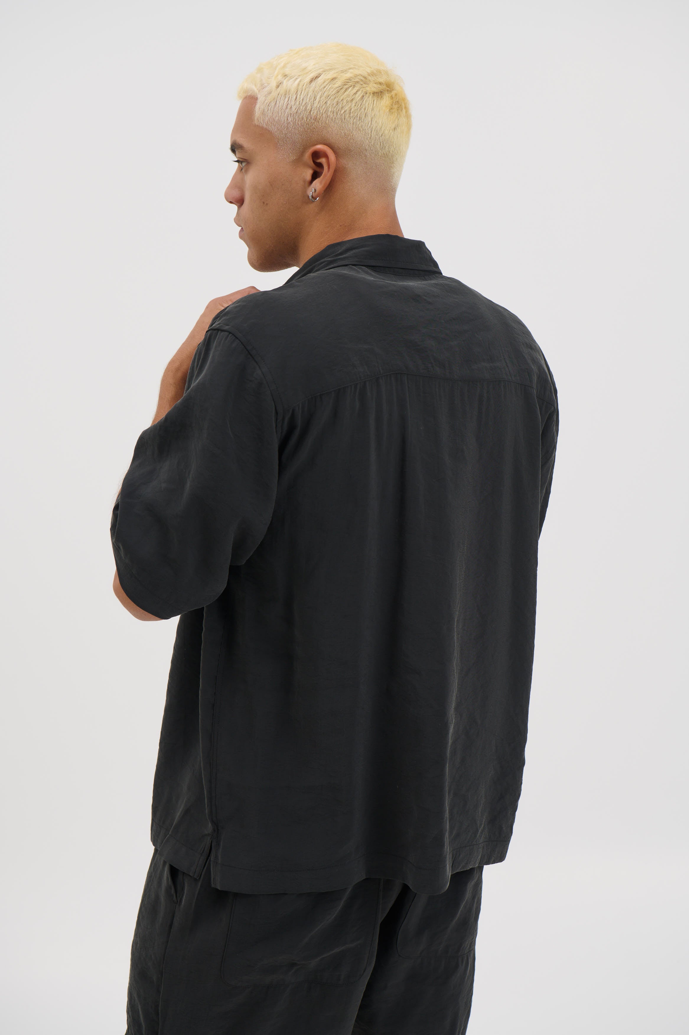 Simon Drape Shirt Black