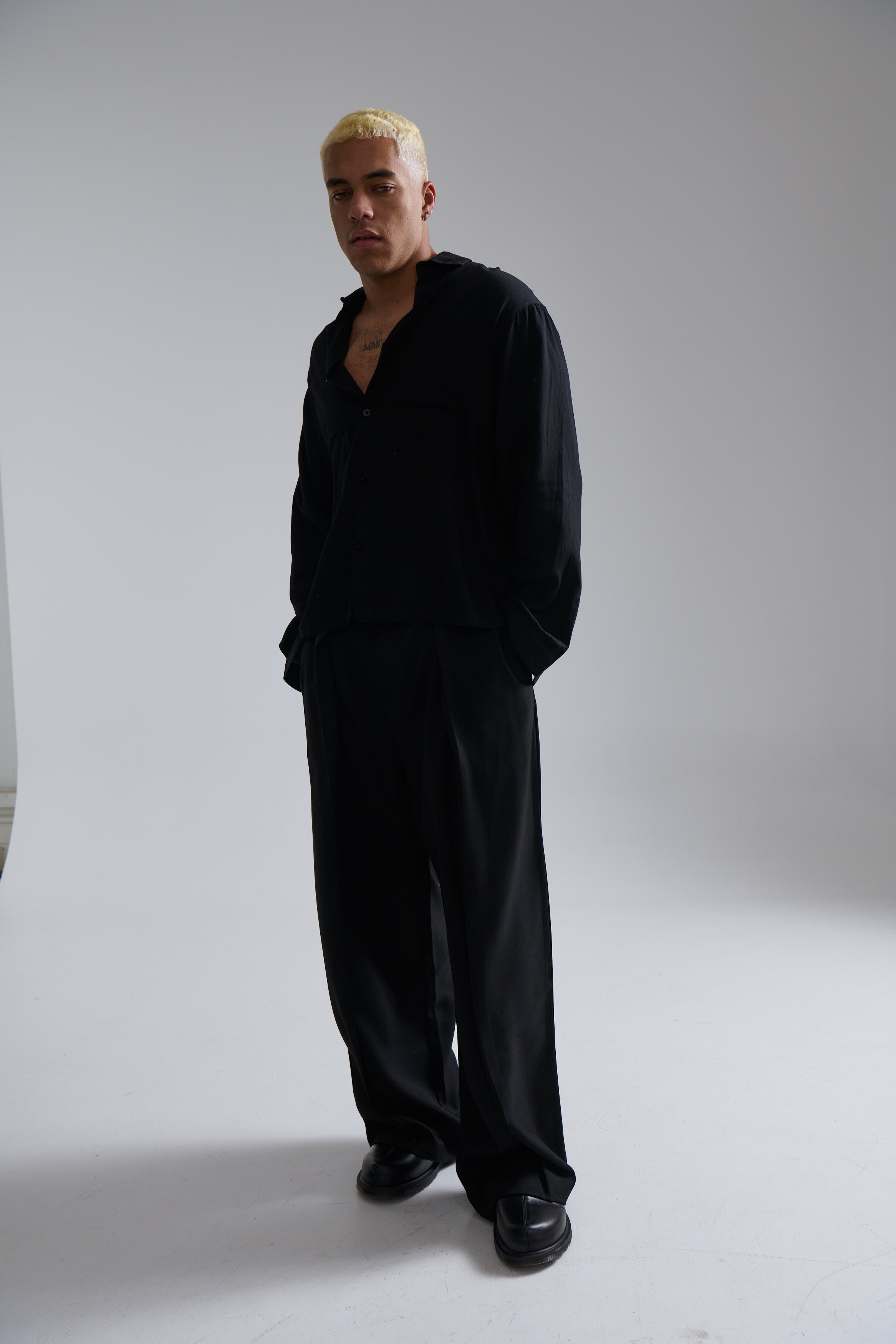 Josh Baggy Pant Black