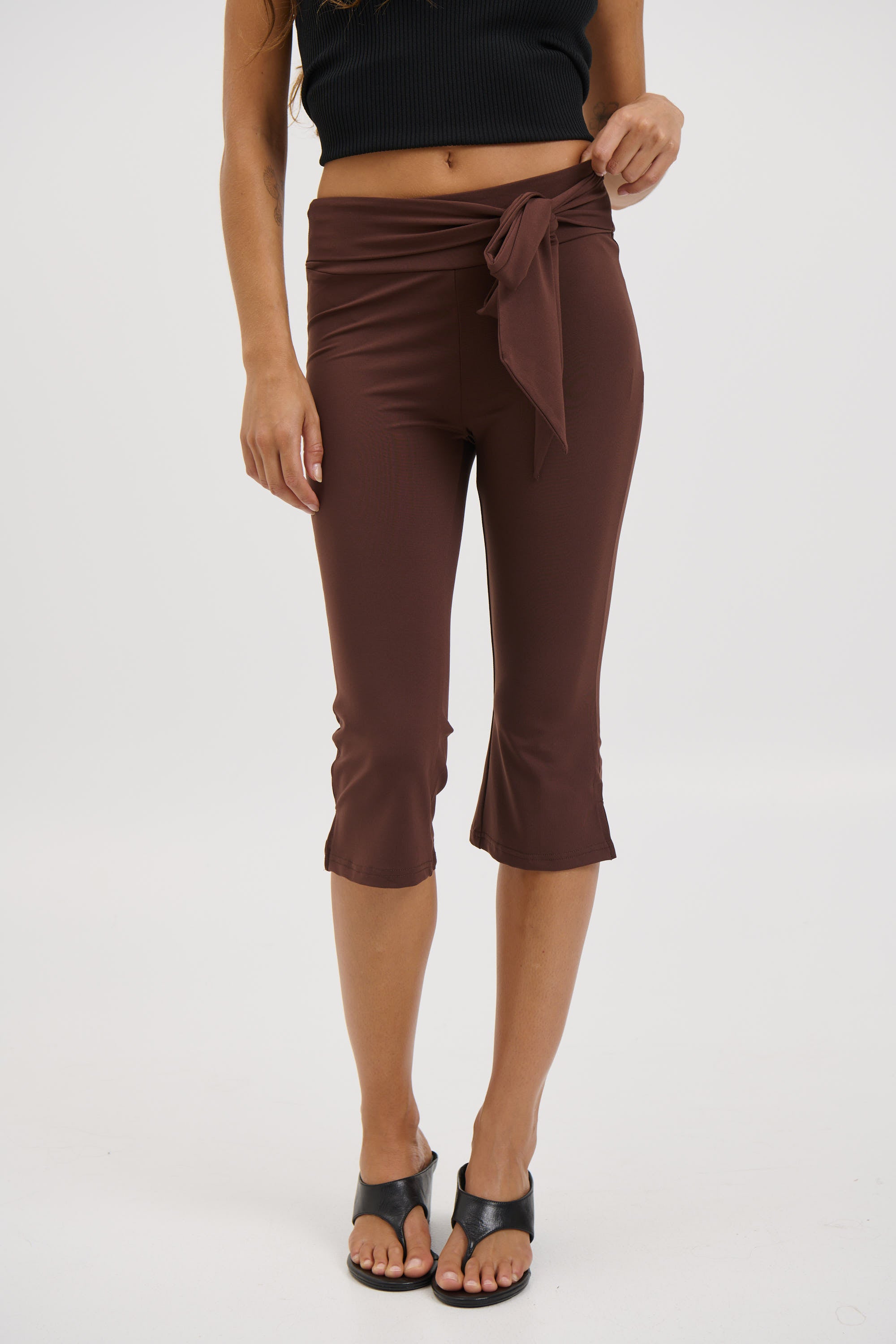 Winona Capri Chocolate