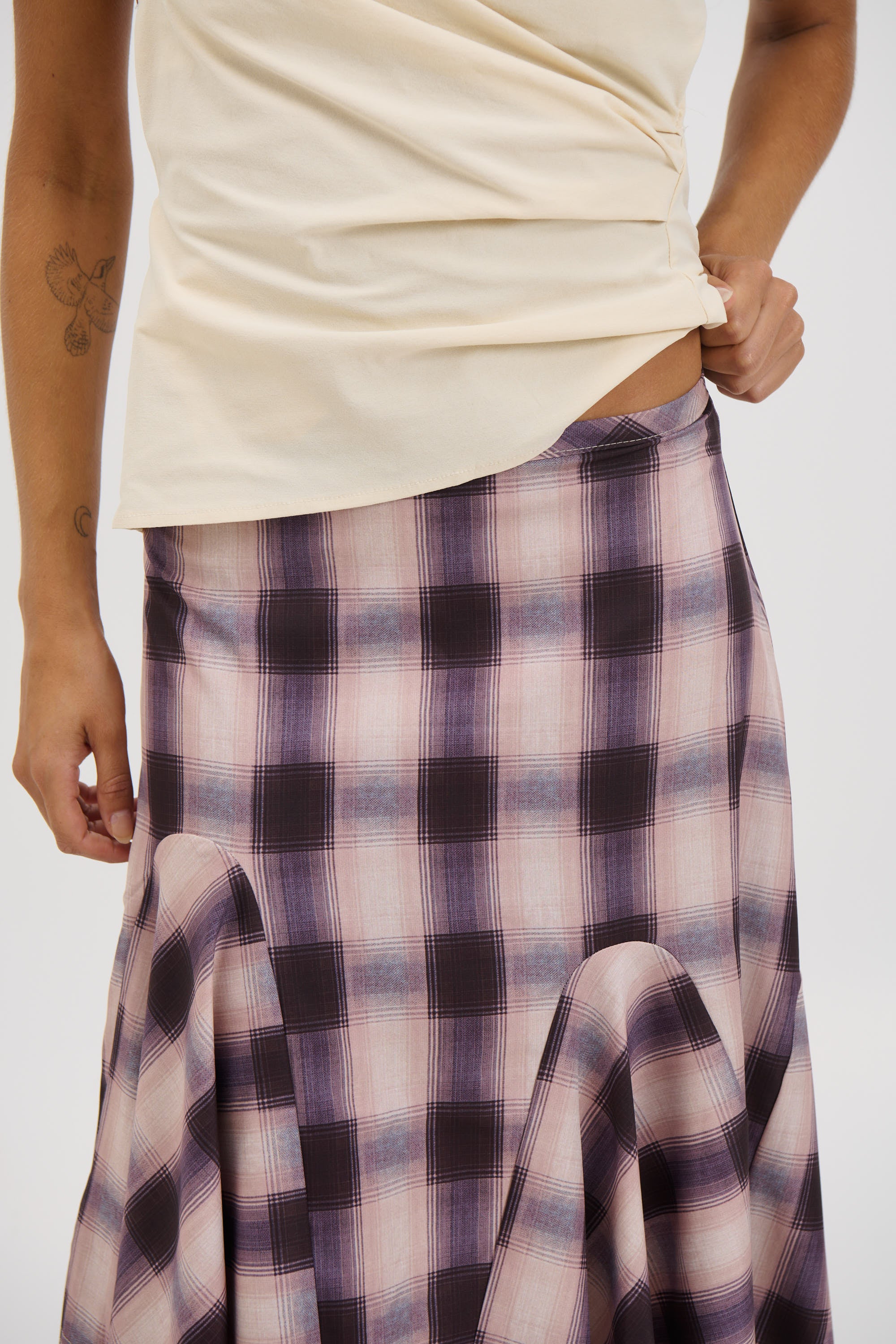 Tia Midi Skirt Beige