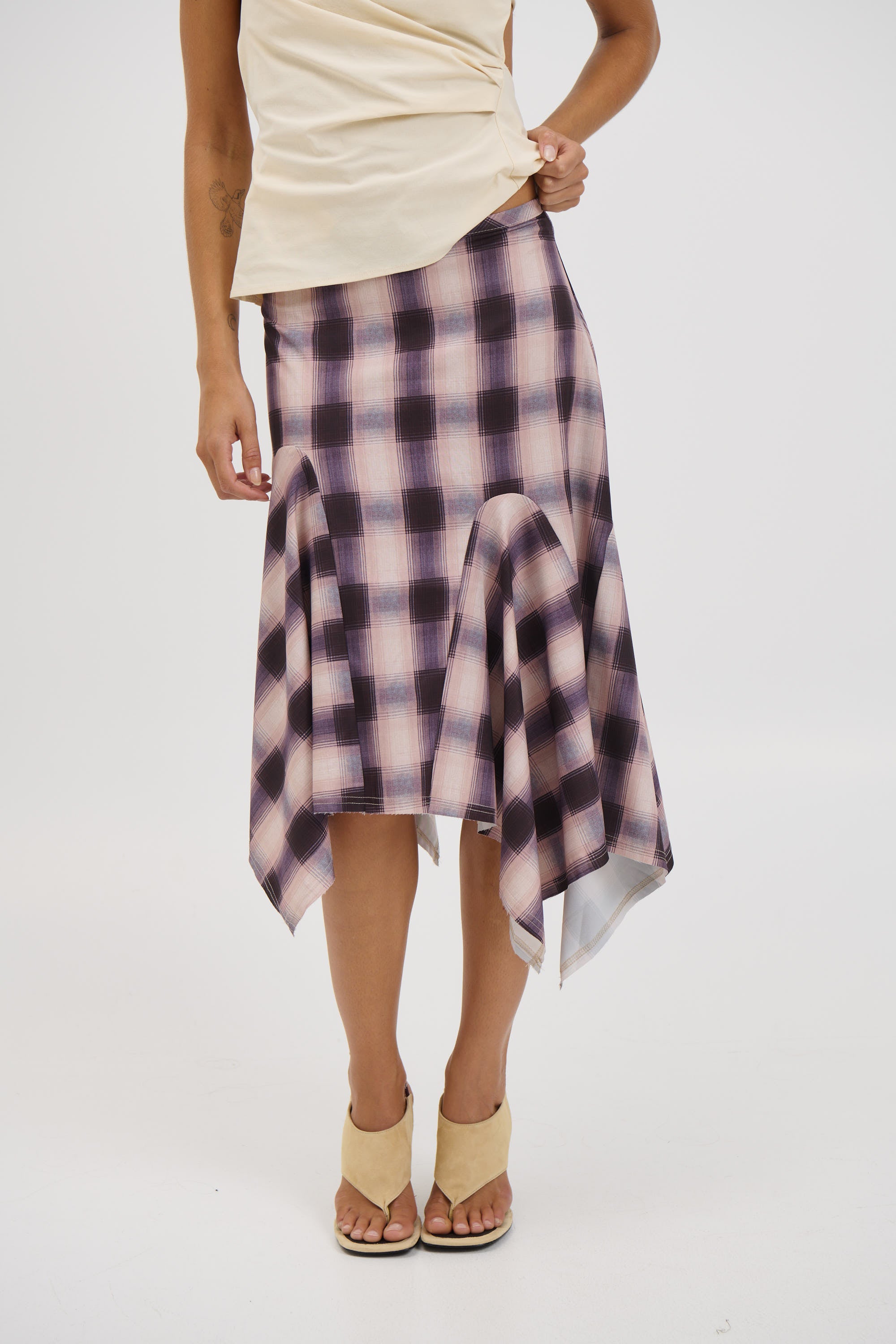 Tia Midi Skirt Beige