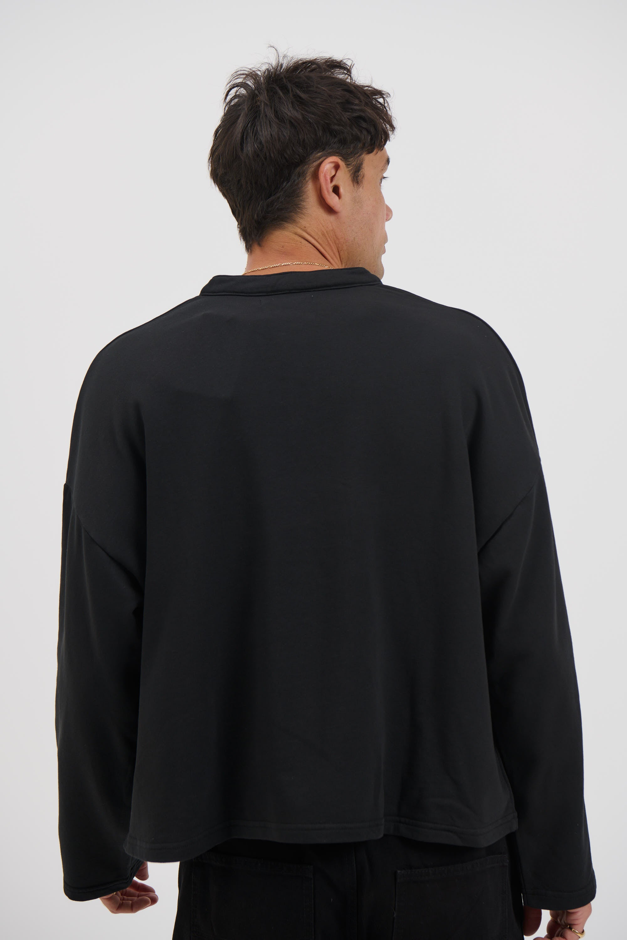 Fleece Crop Henley Black