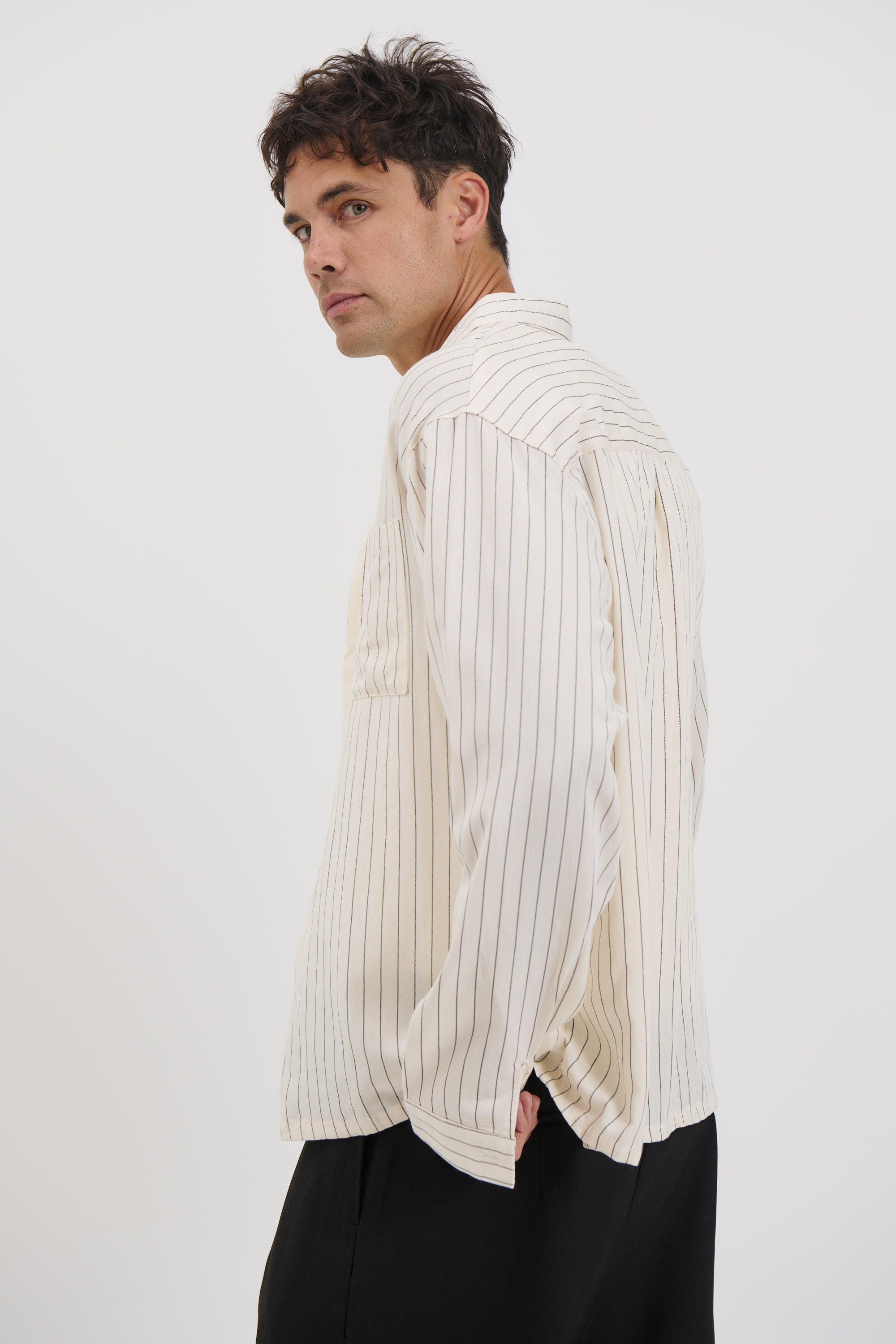 Will Relaxed Shirt Beige