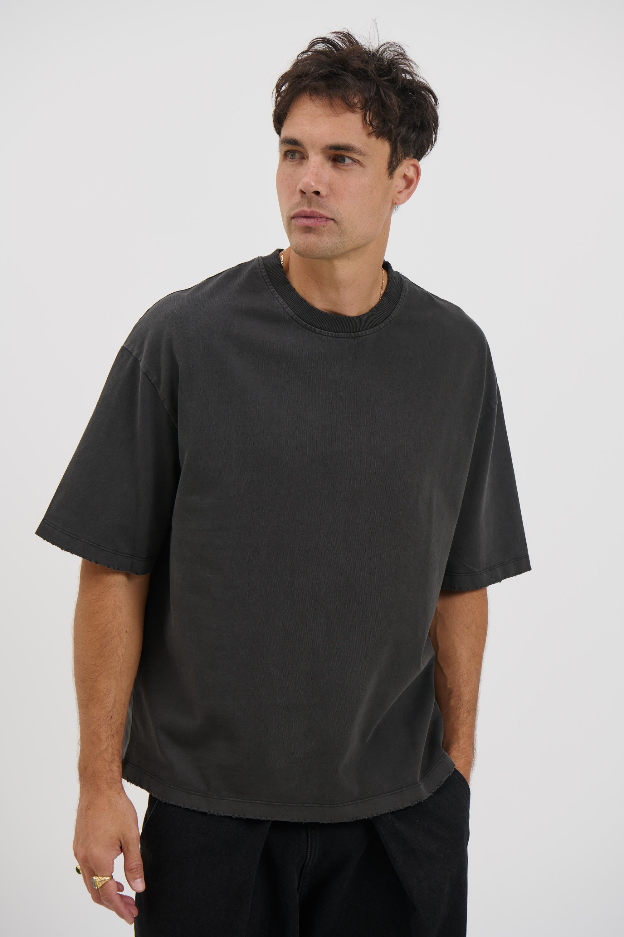 NTH Distress Crew Neck Tee Black