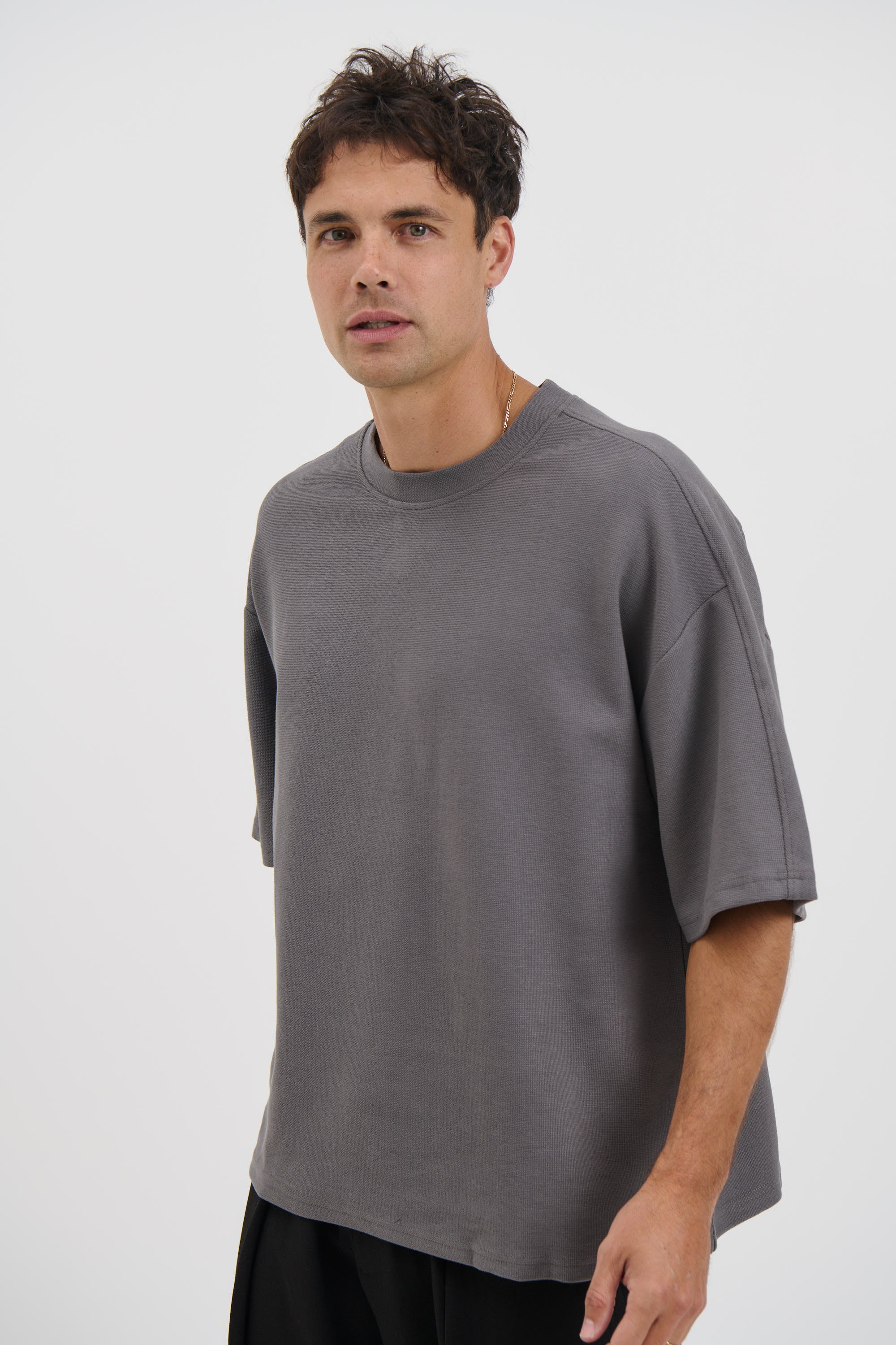 Henry Heavyweight Tee Charcoal