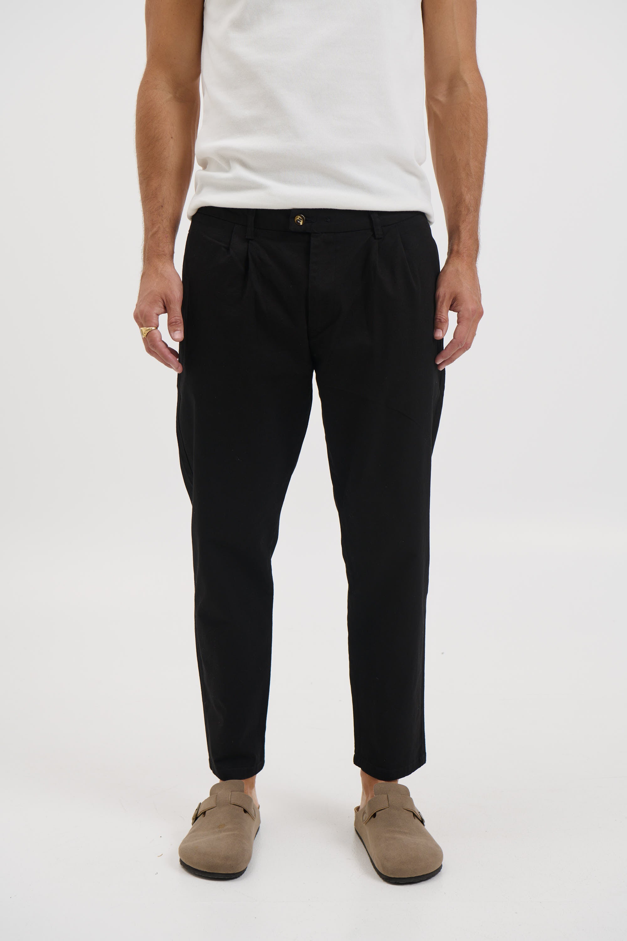NTH Cropped Pleat Pant Black