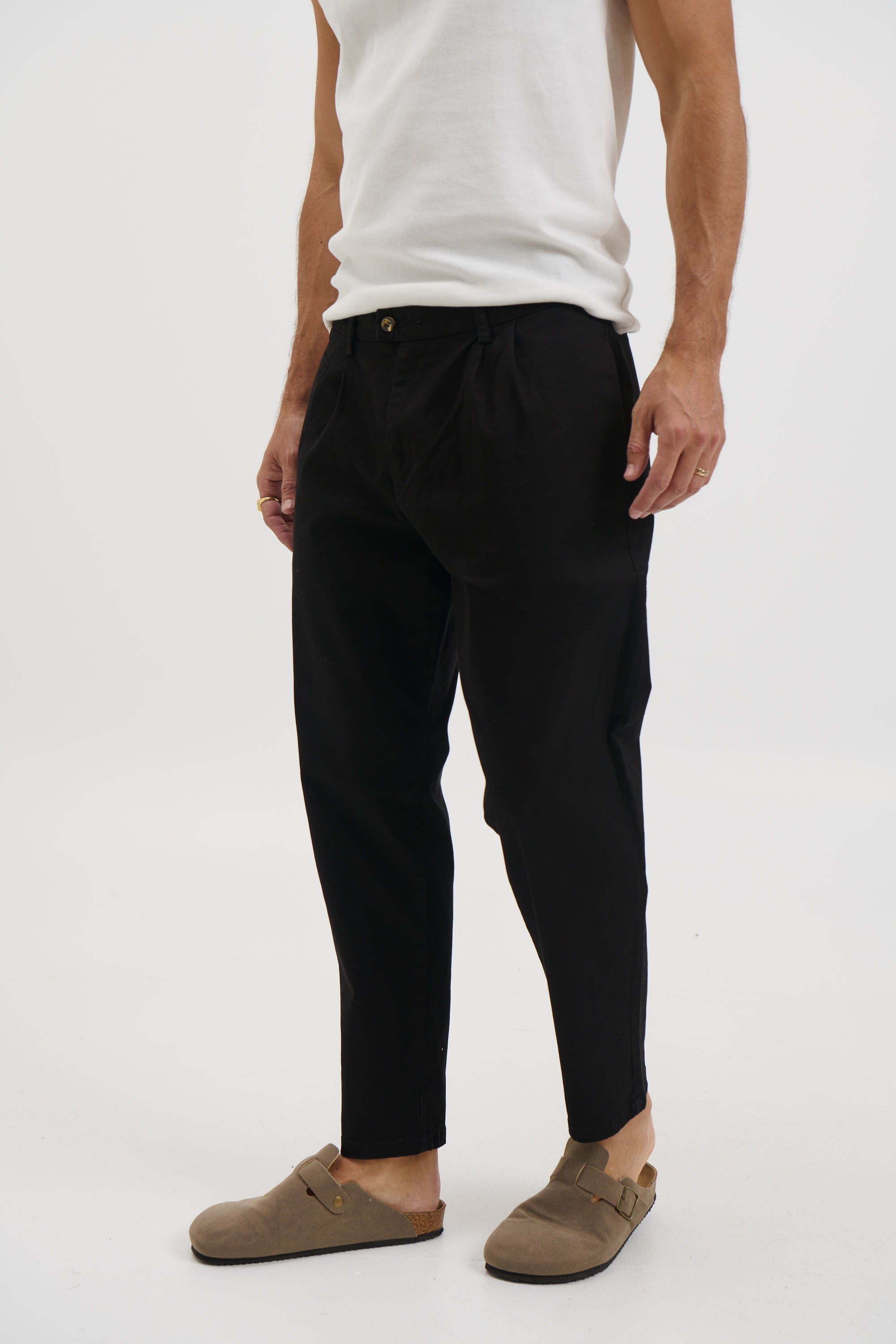NTH Cropped Pleat Pant Black
