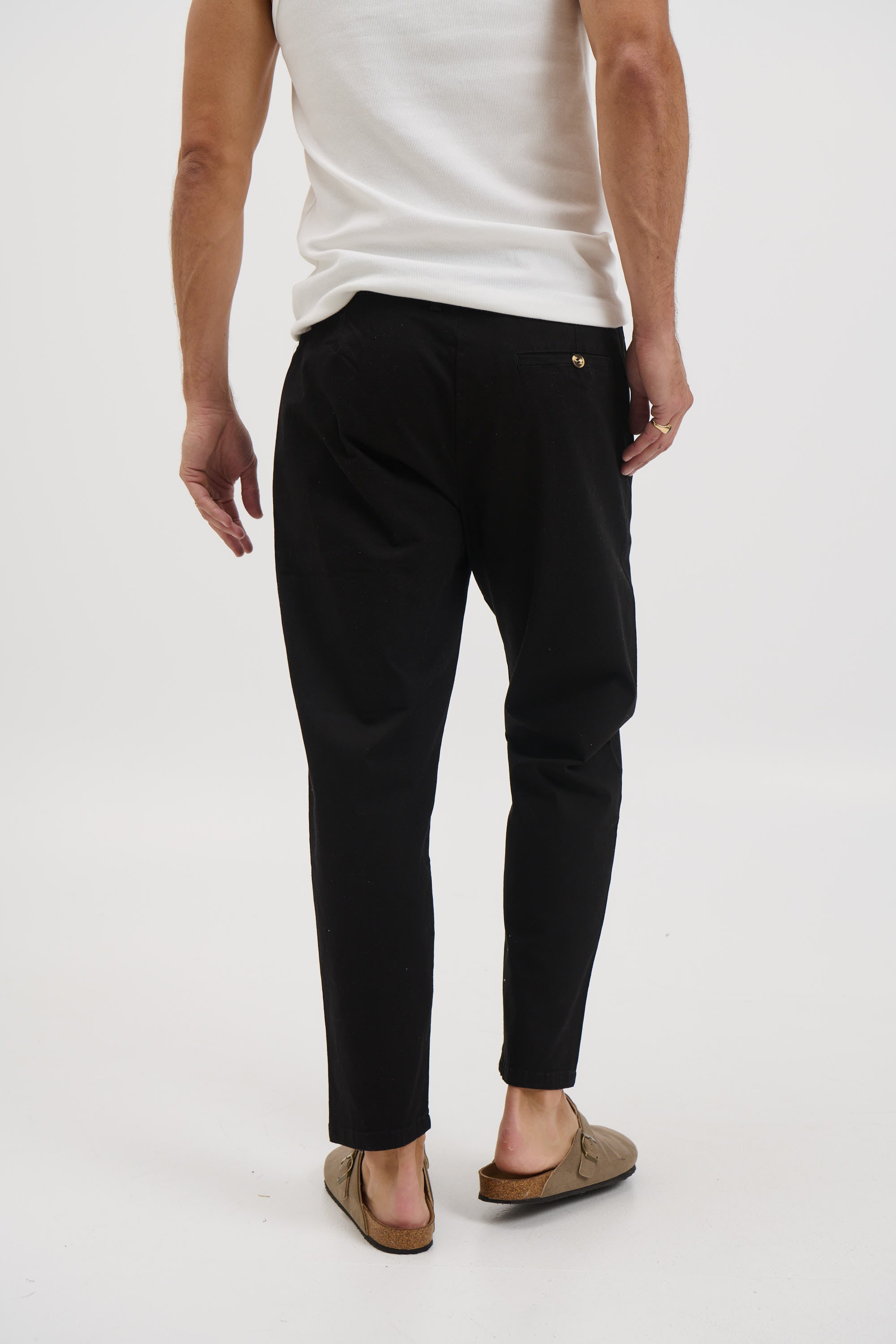 NTH Cropped Pleat Pant Black