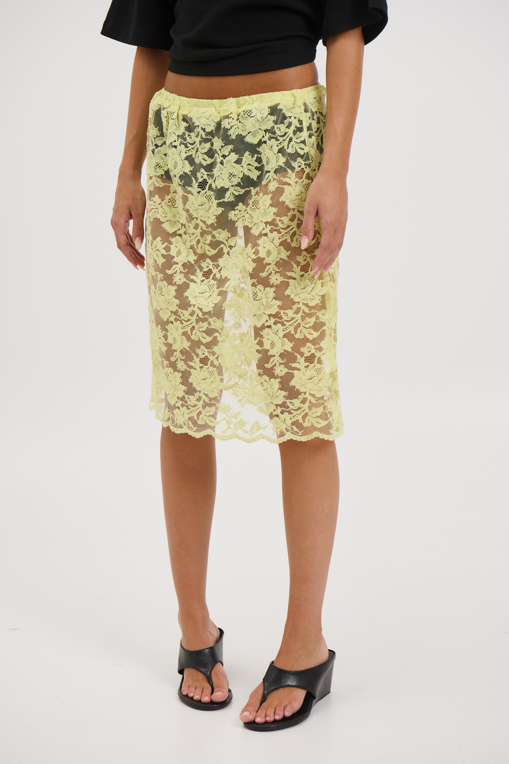 Envy Lace Mini Skirt Lemon