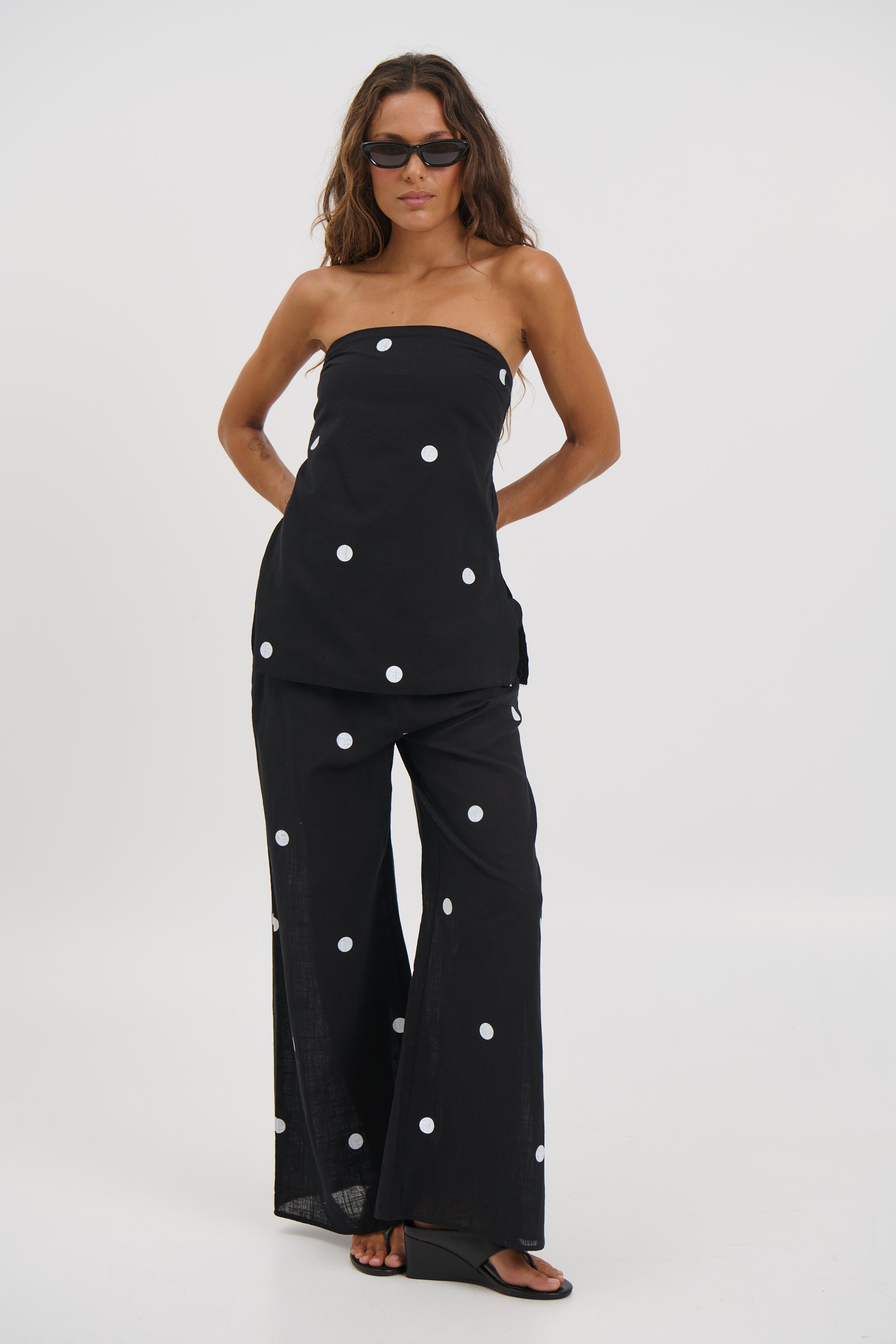 Nora Set Black Polka