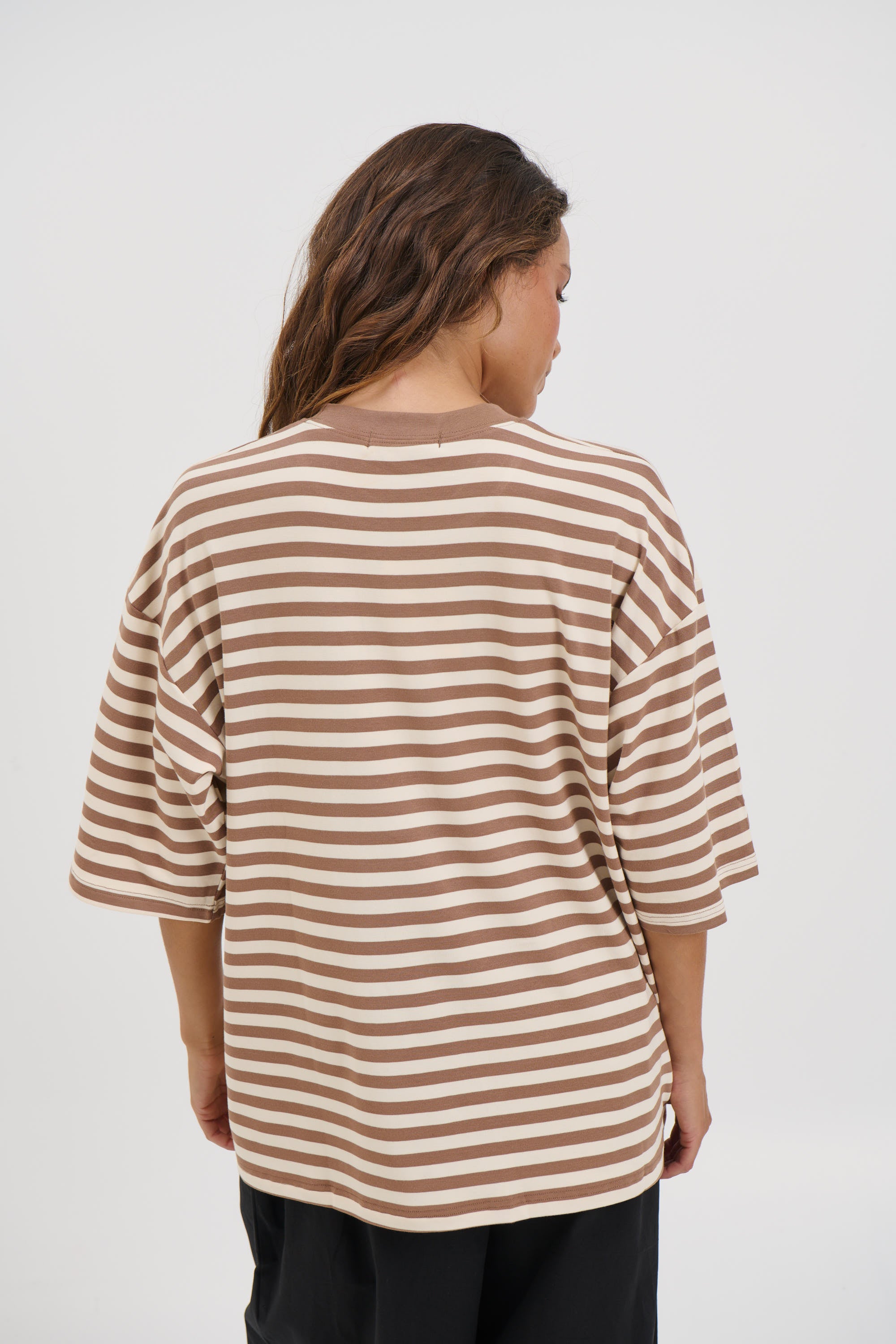 Unisex Lesley Stripe Crew Tee Milk Chocolate