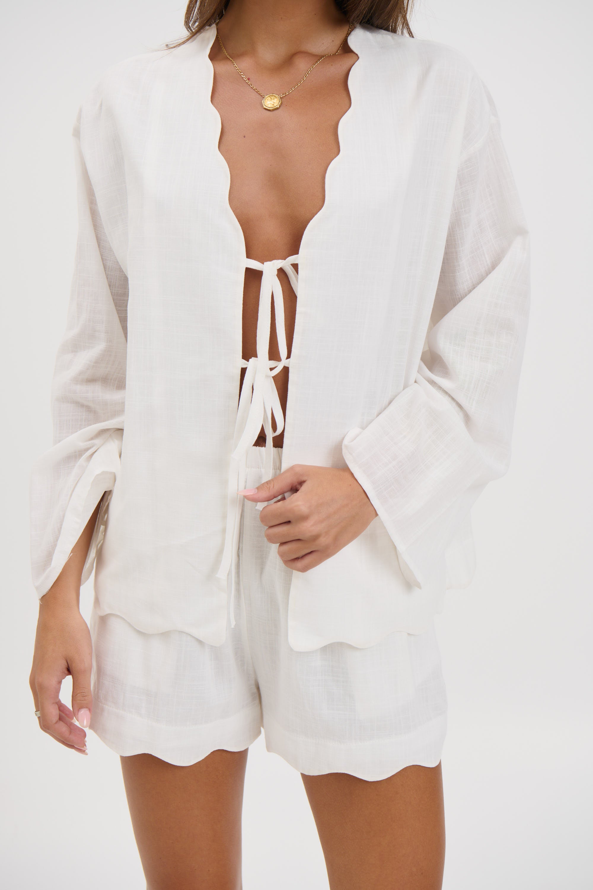 Tianna Scallop Set White