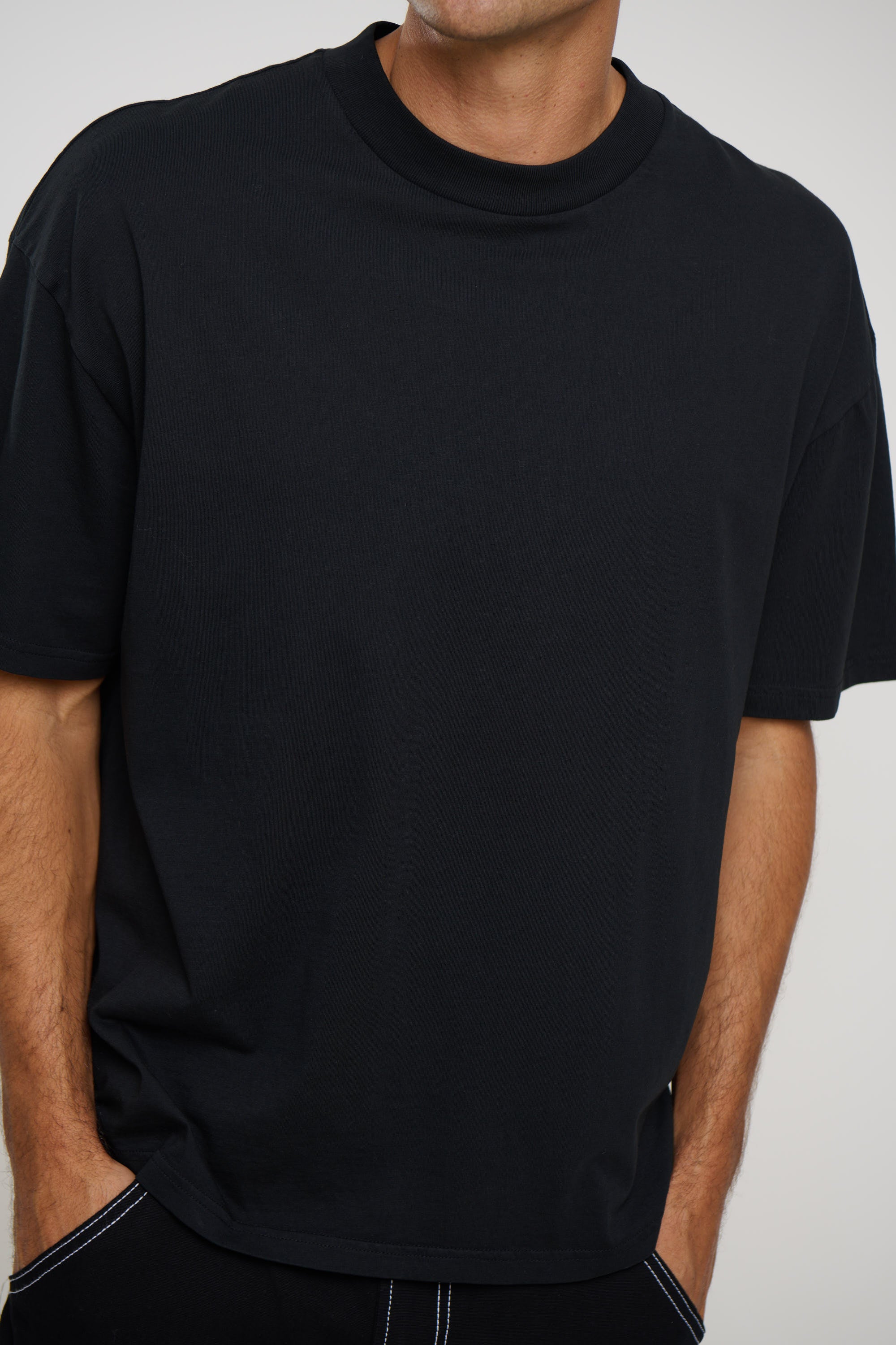 Billy Regular Fit Tee Black